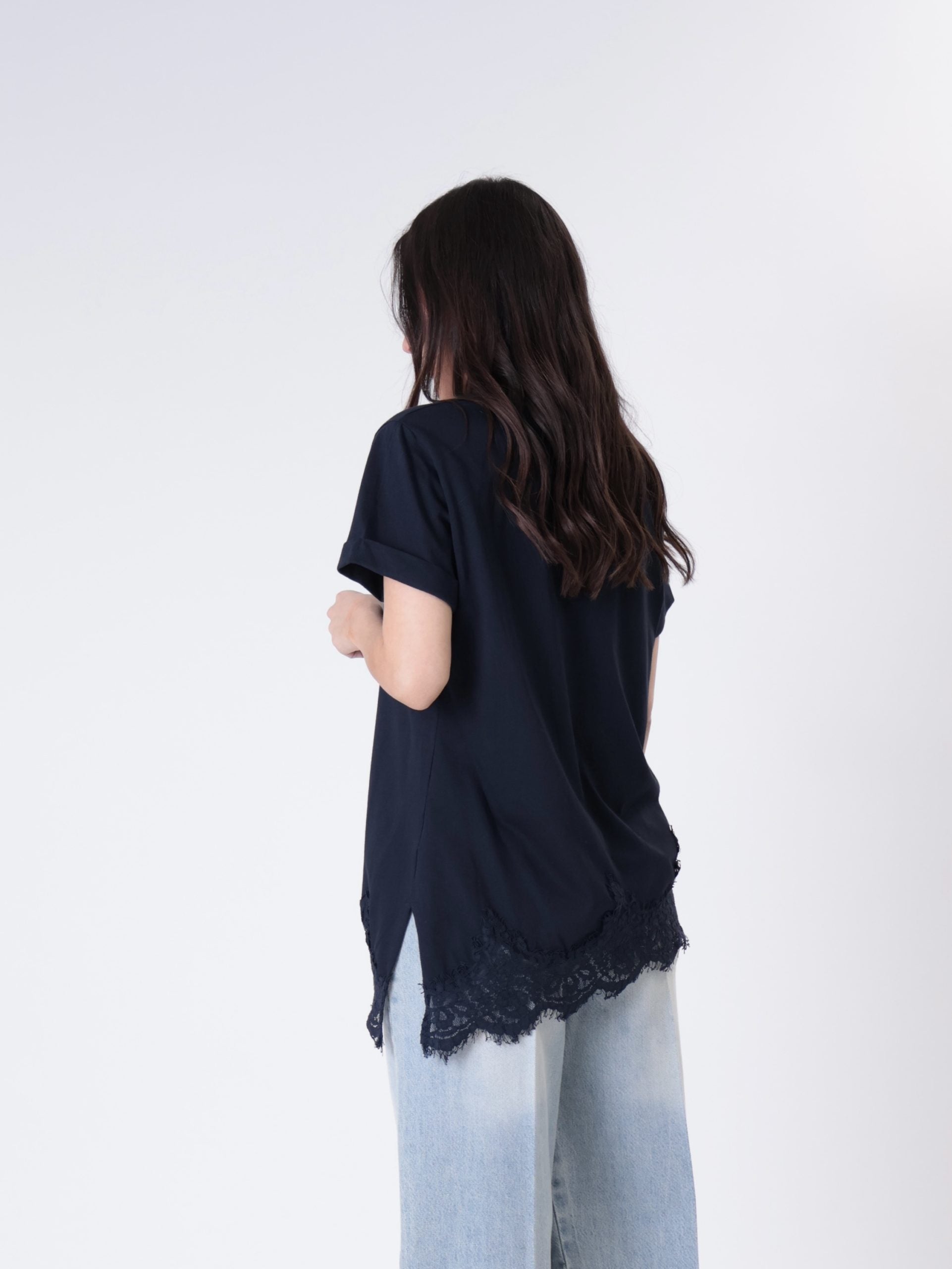 T-shirt risvolto pizzo blu
