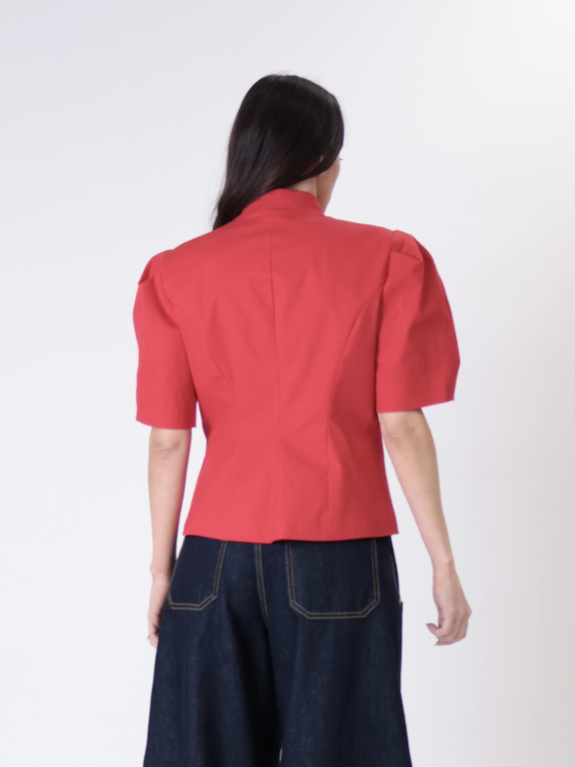 Red puff sleeve jacket