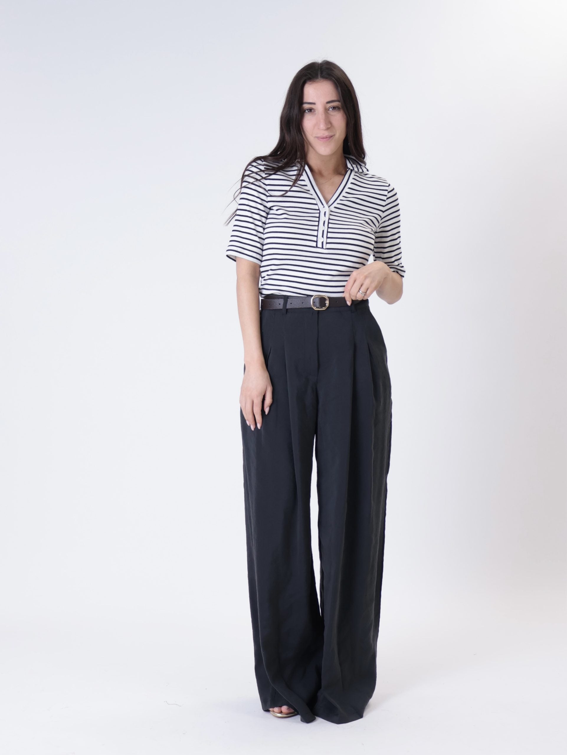 Black modal pleated trousers