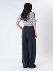 Black modal pleated trousers