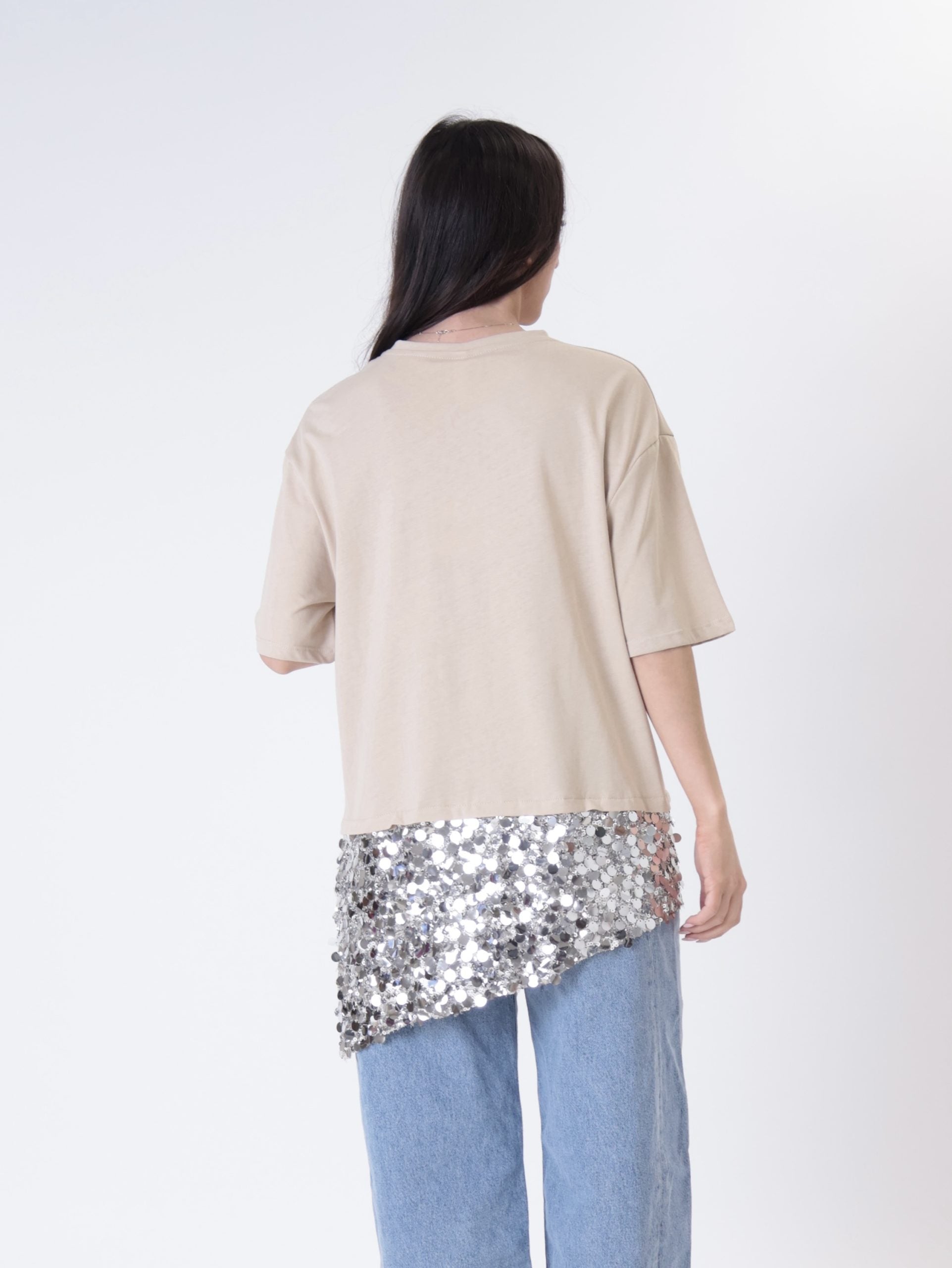 T-shirt fondo paillettes sabbia