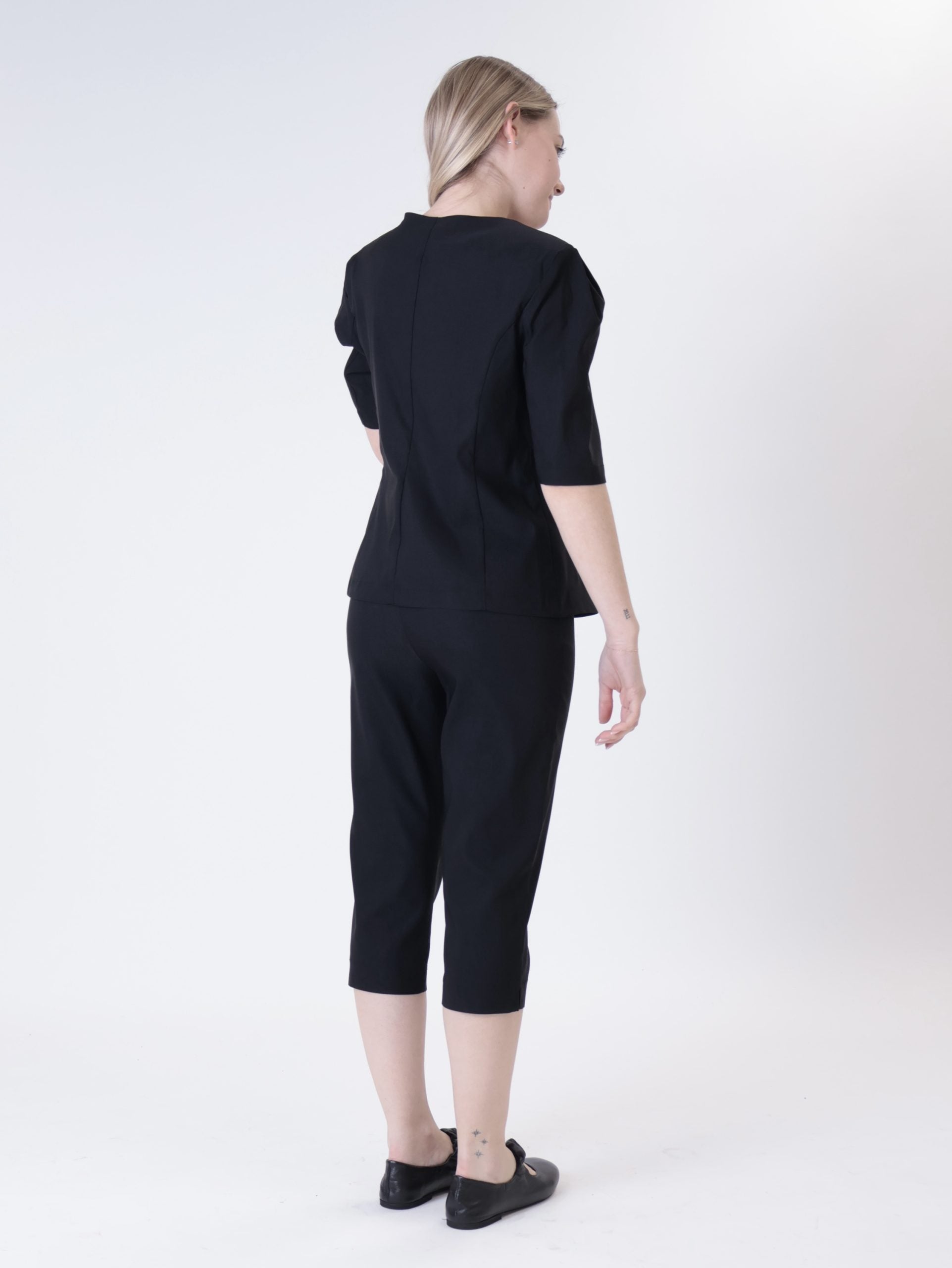 Ele jacket w/fitted sleeve black