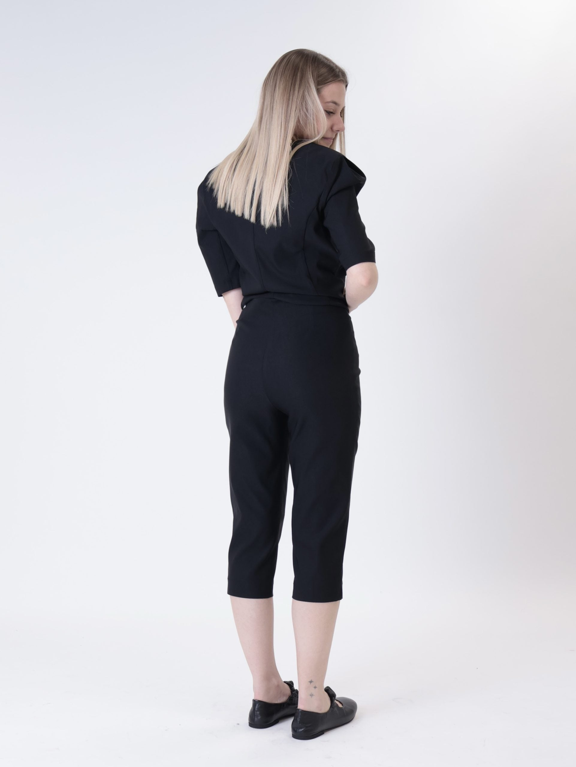 Ele jacket w/fitted sleeve black