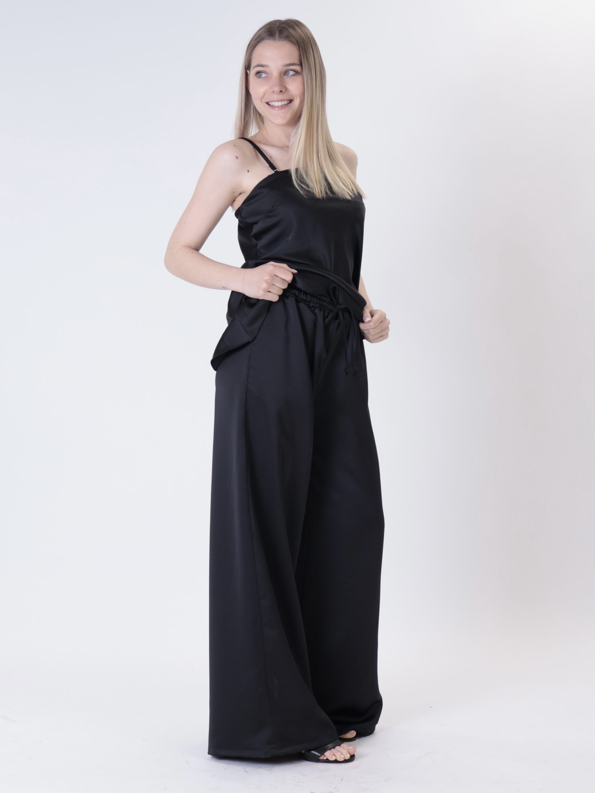 Top satin nero