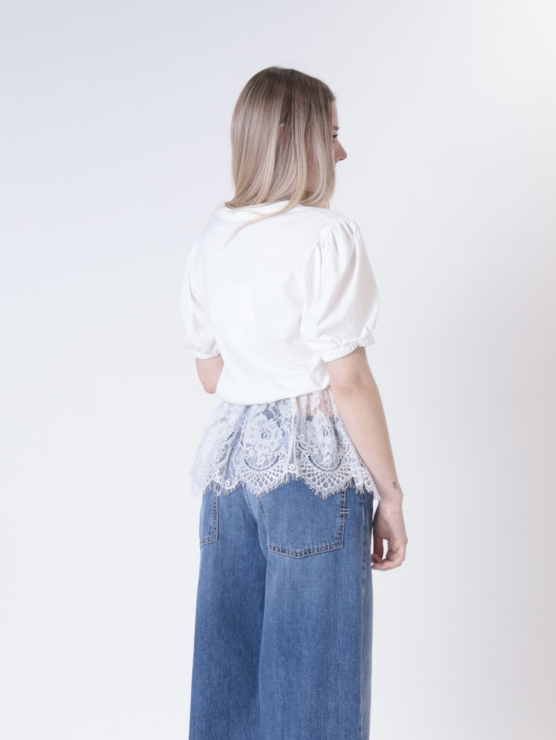 T-shirt palloncino pizzo bianco