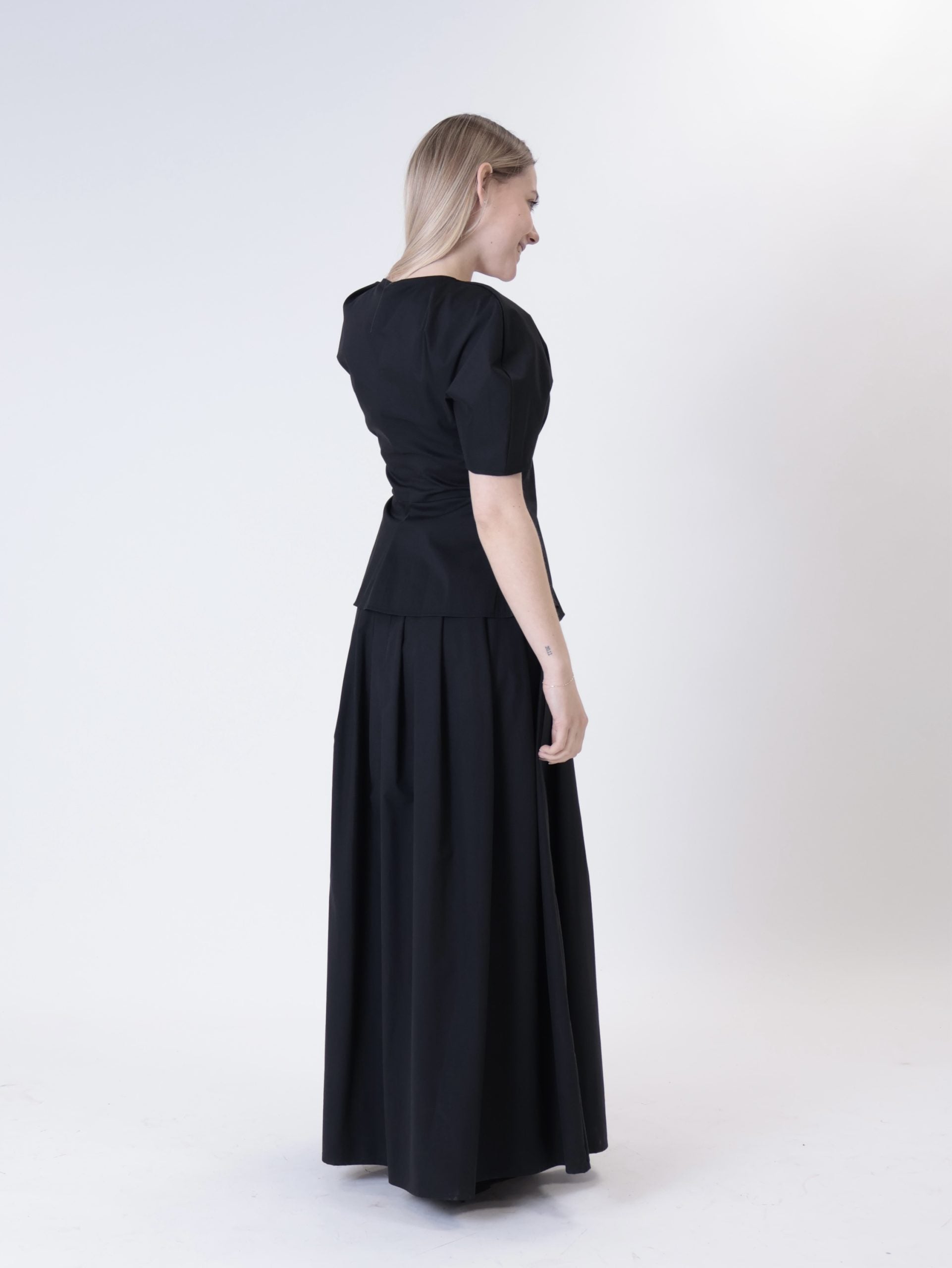 Black cotton skirt