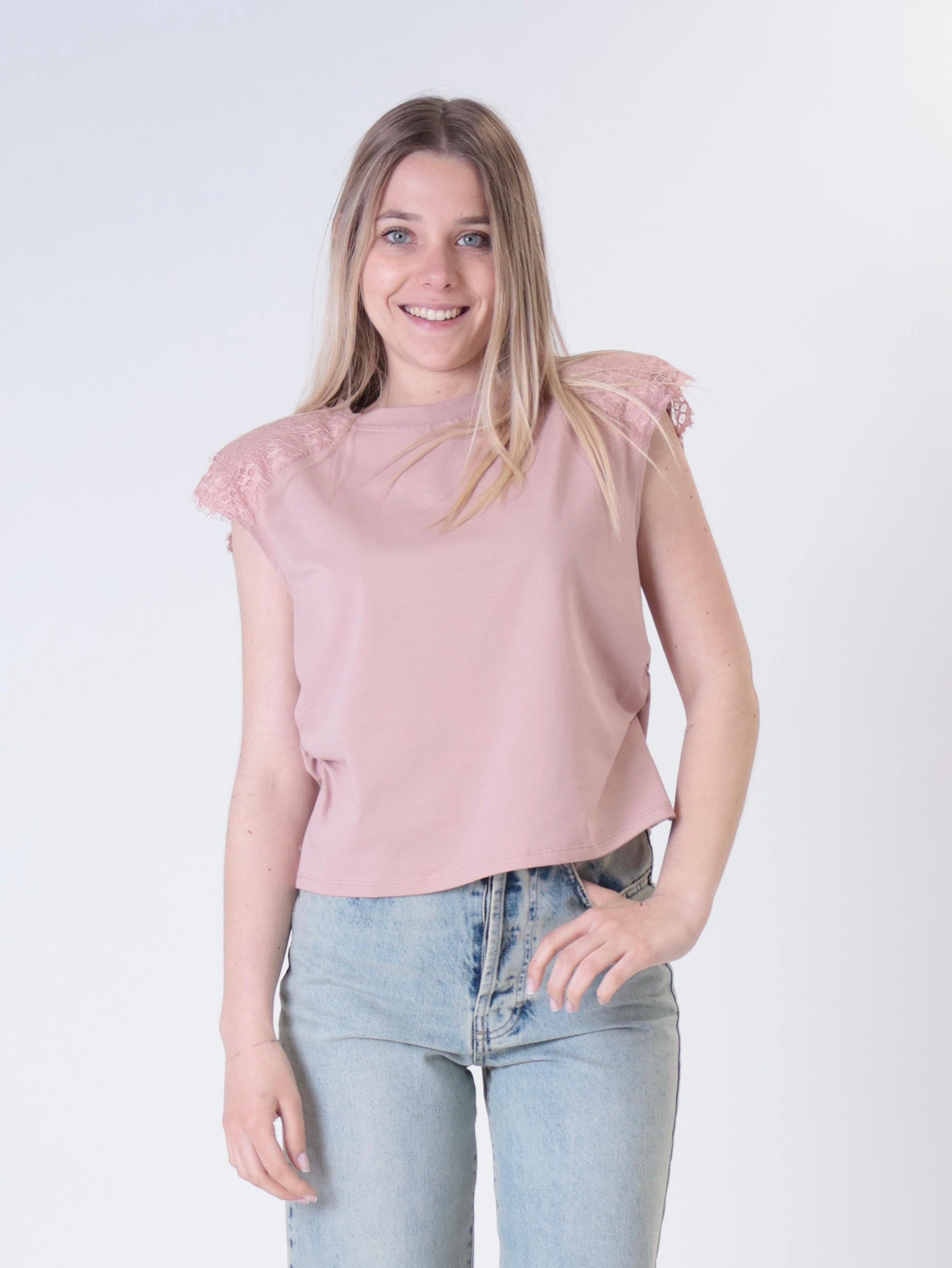 T-shirt spalle pizzo rosa