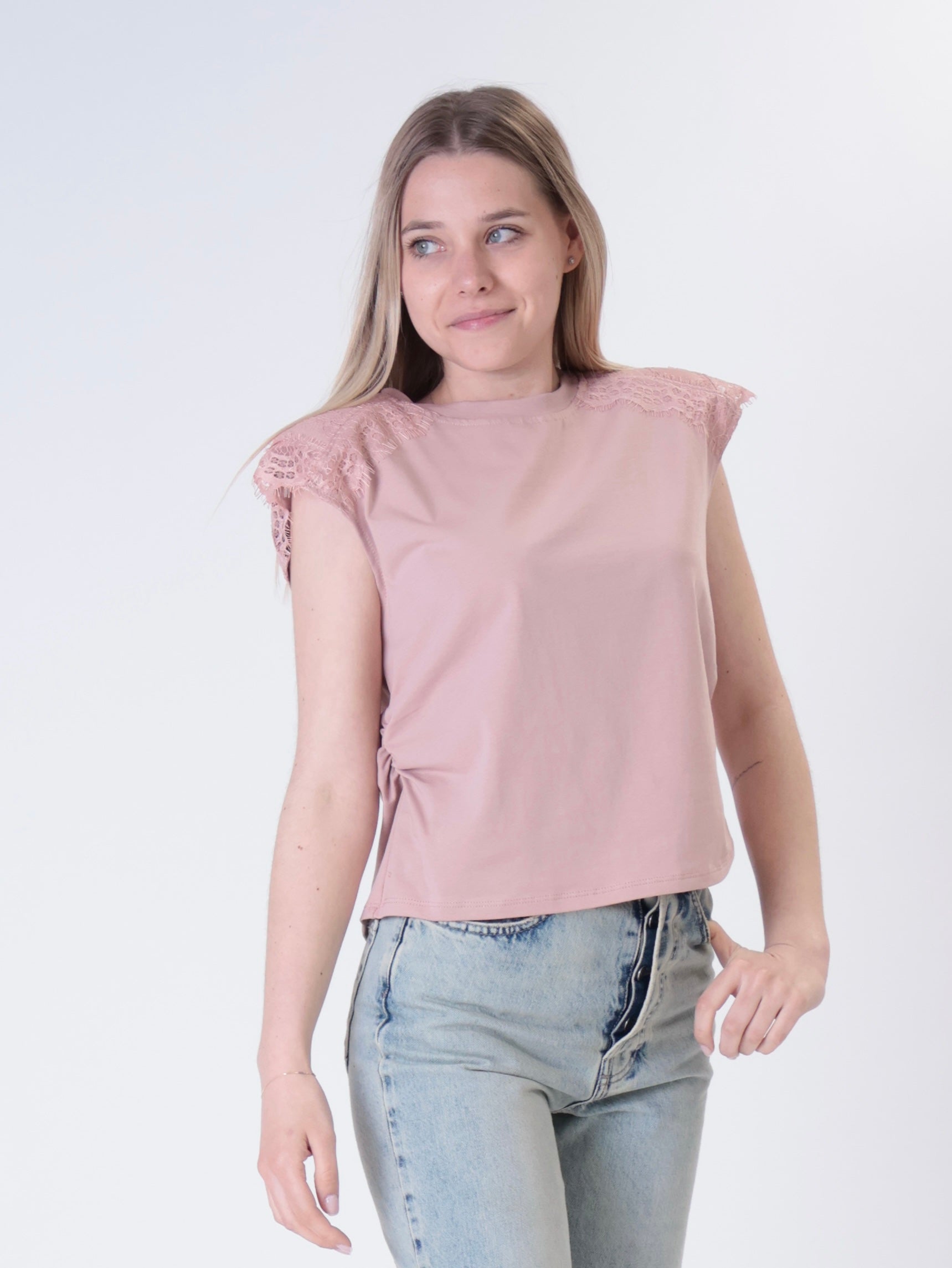 T-shirt spalle pizzo rosa