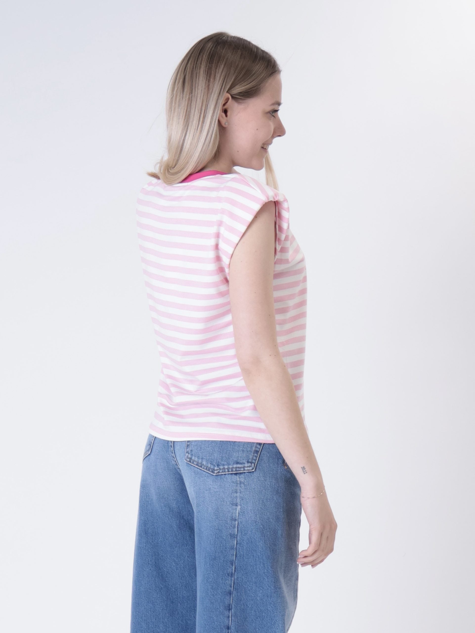 Top riga spalle imbottite (colori all'interno)