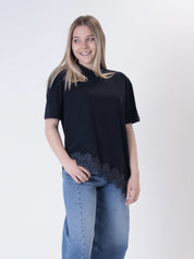 T-shirt svasata pizzo blu