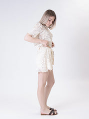 Embroidered butter shorts