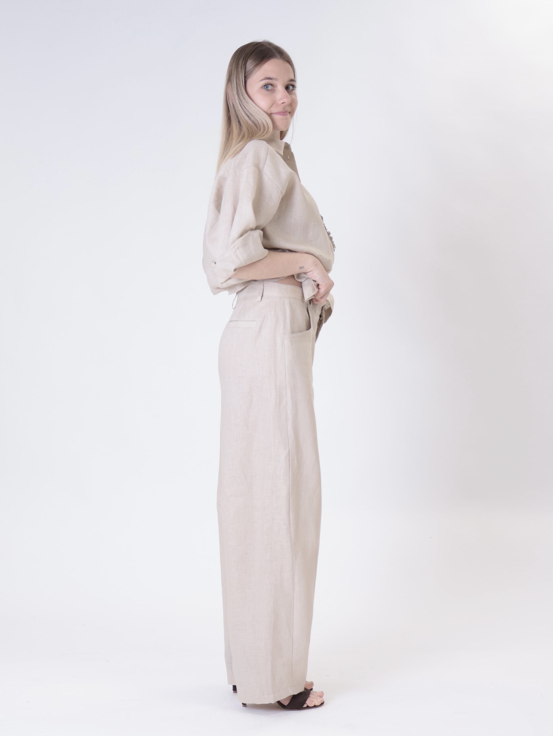 Basic 100% linen shirt sand