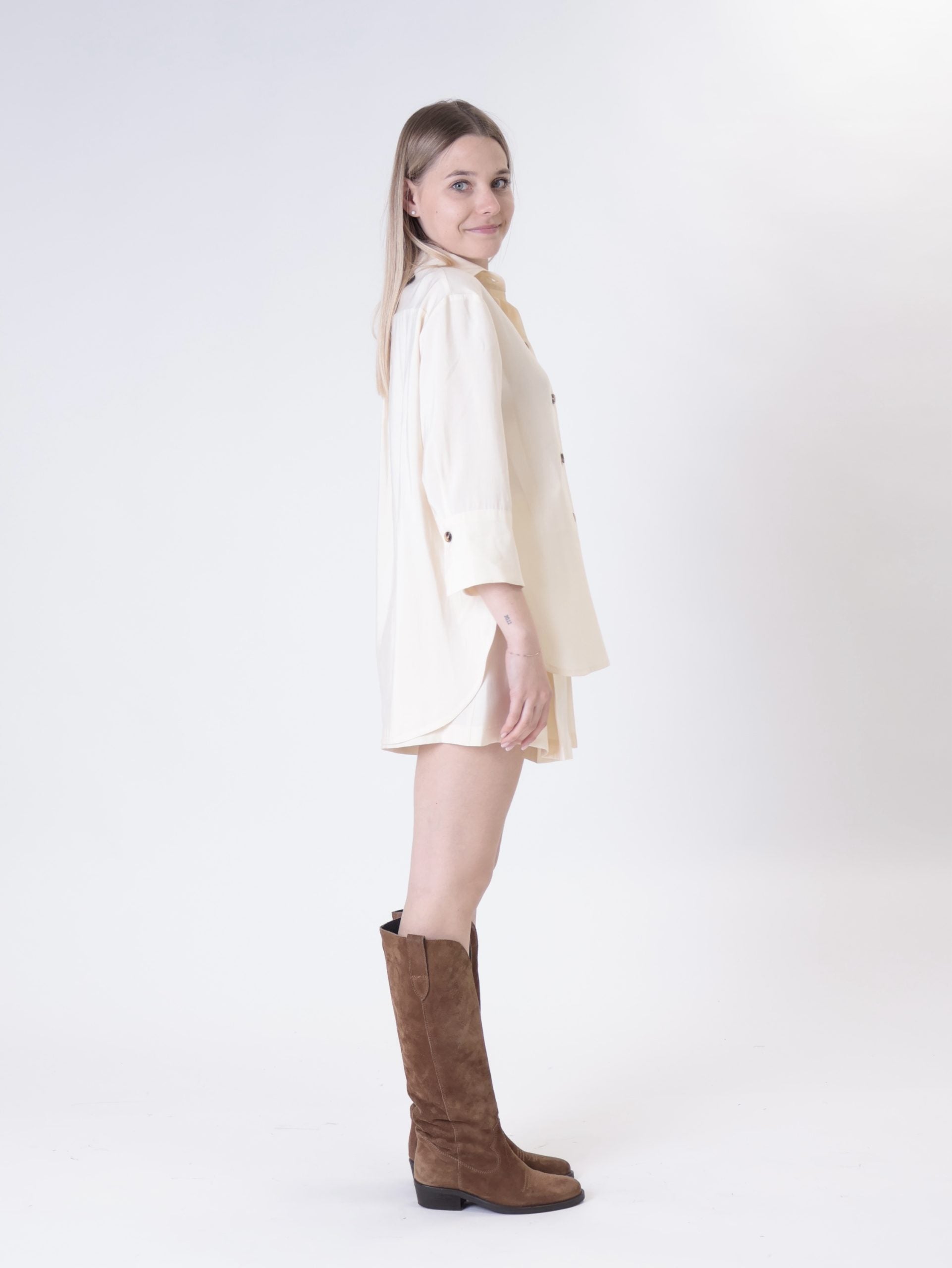 Buttermilk 3/4 sleeve cupro shirt