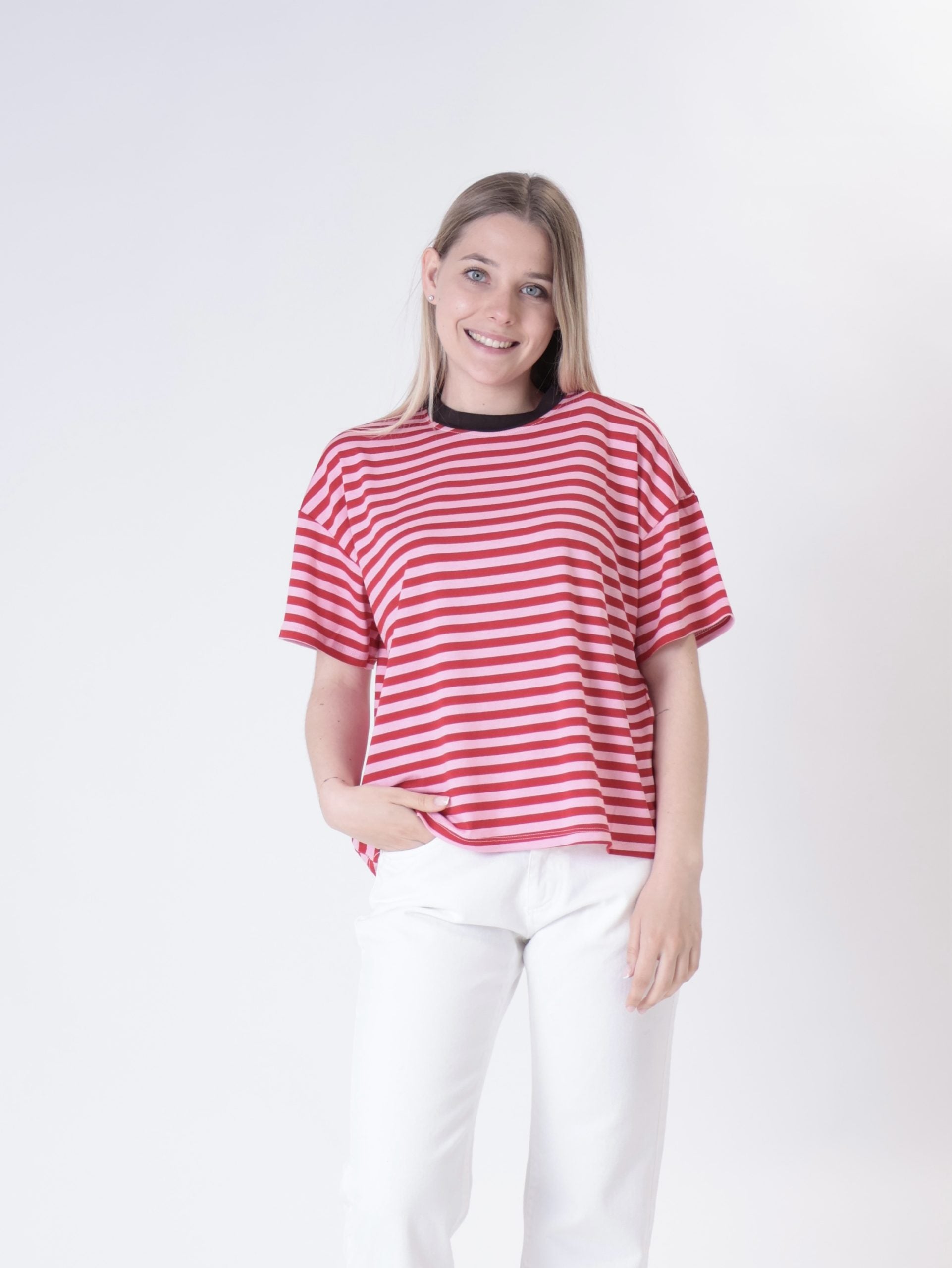 Maglia scatola m/corta riga (colori all'interno)