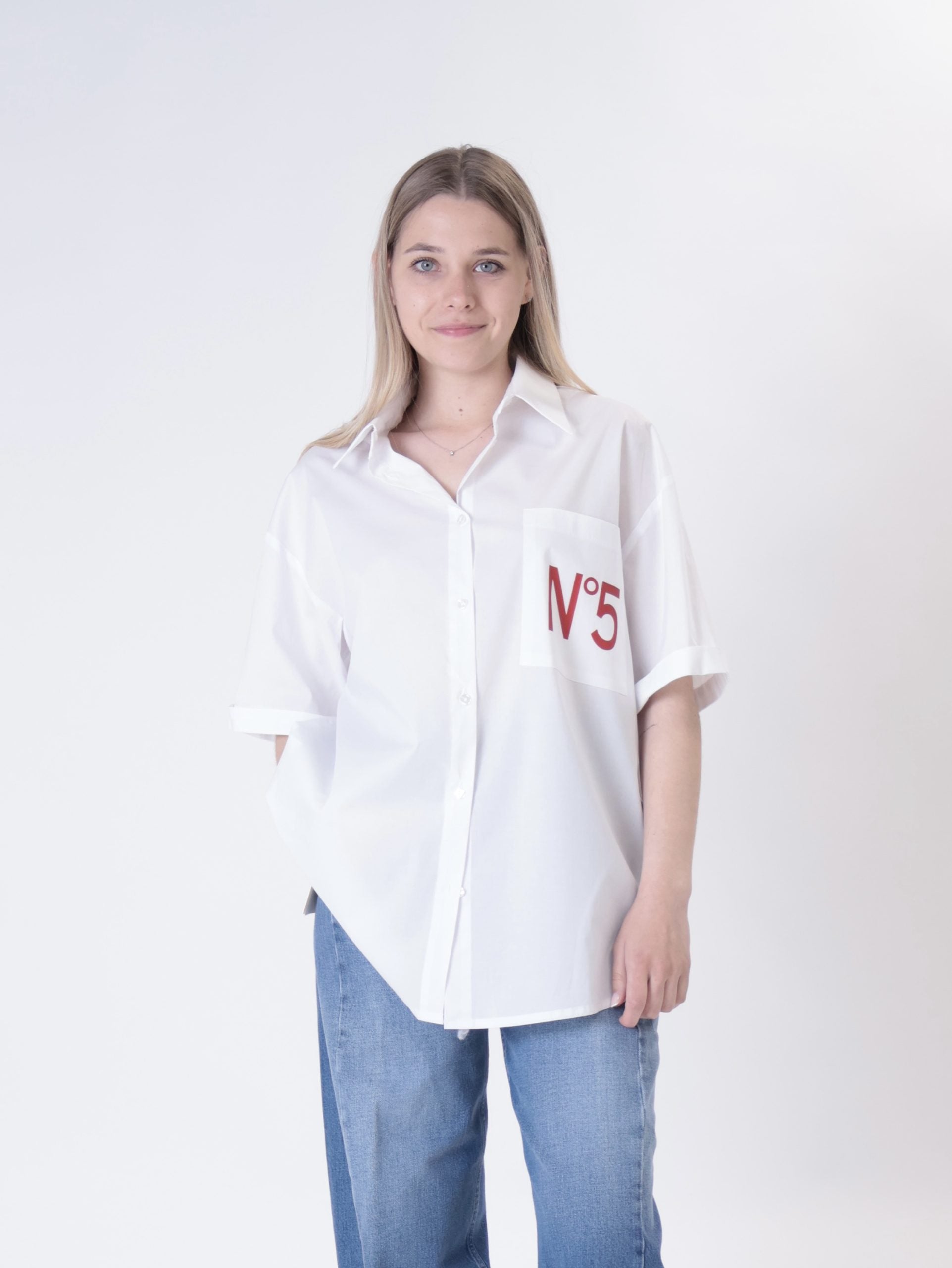 Shirt no. 5 white red