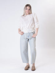 Patterned shirt with butter embroidery