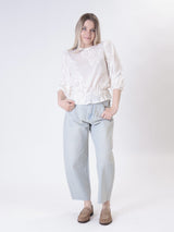 Patterned shirt with butter embroidery