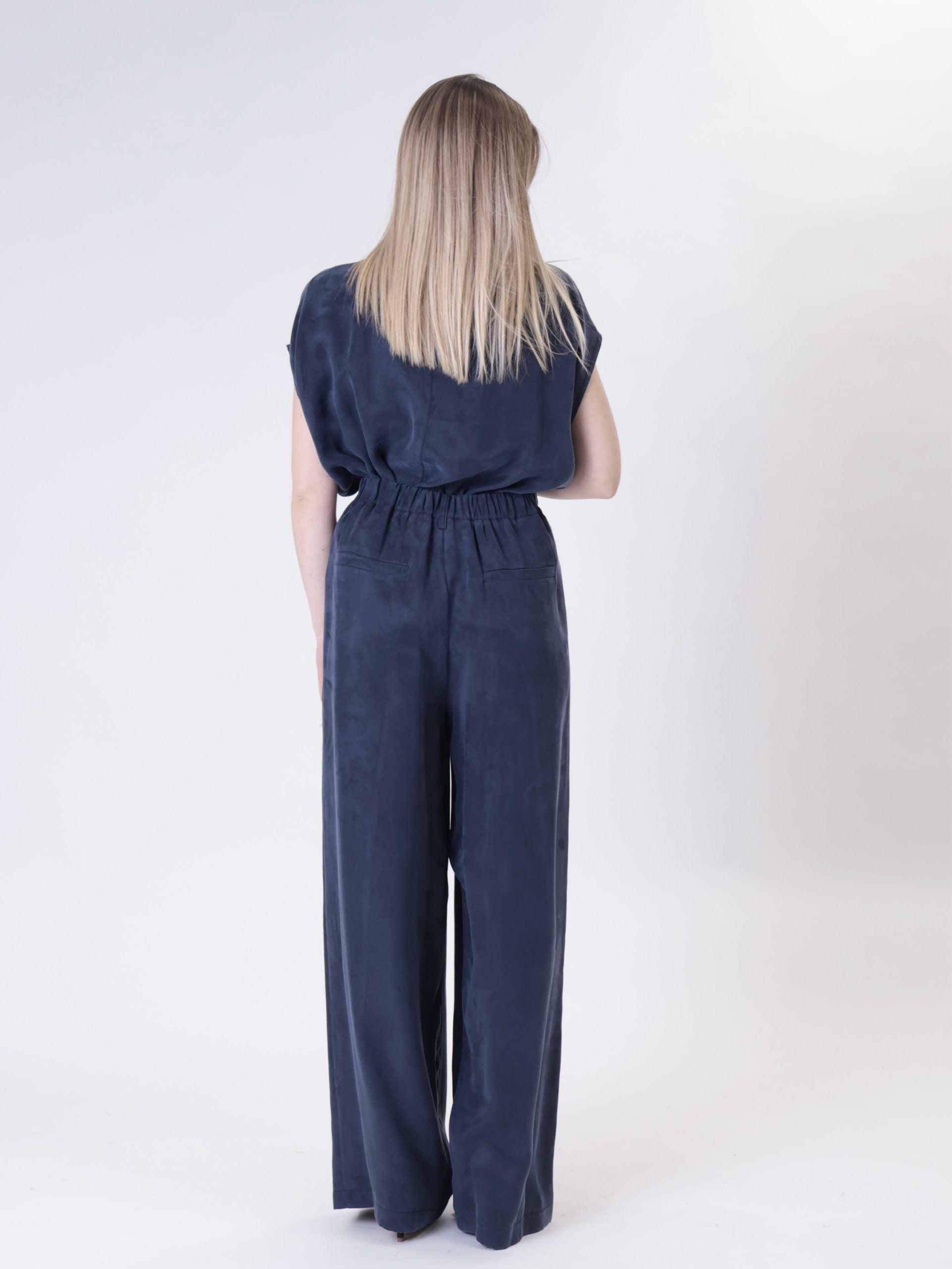 Cupro trousers in blue