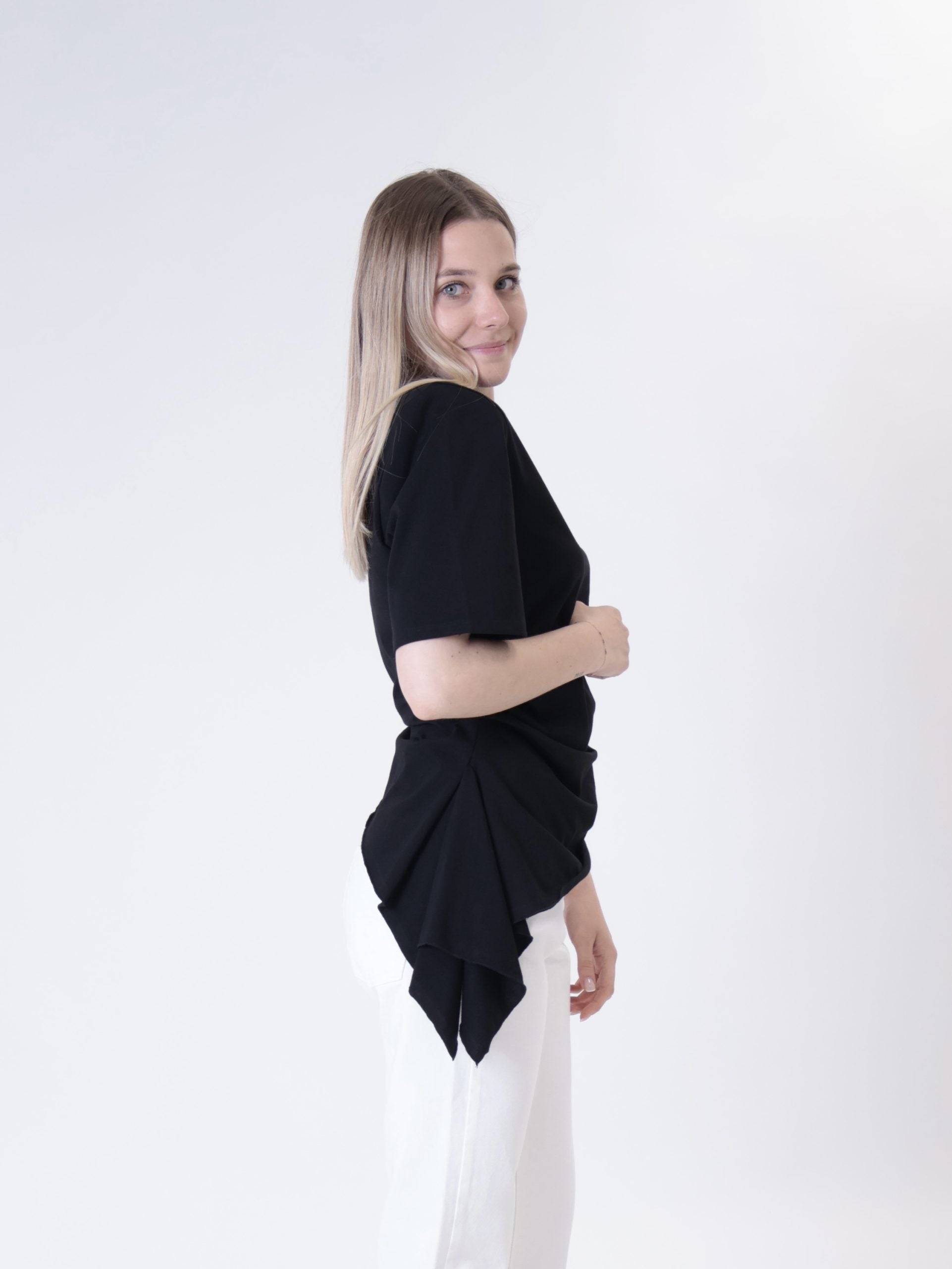 T-shirt pizzicata nera