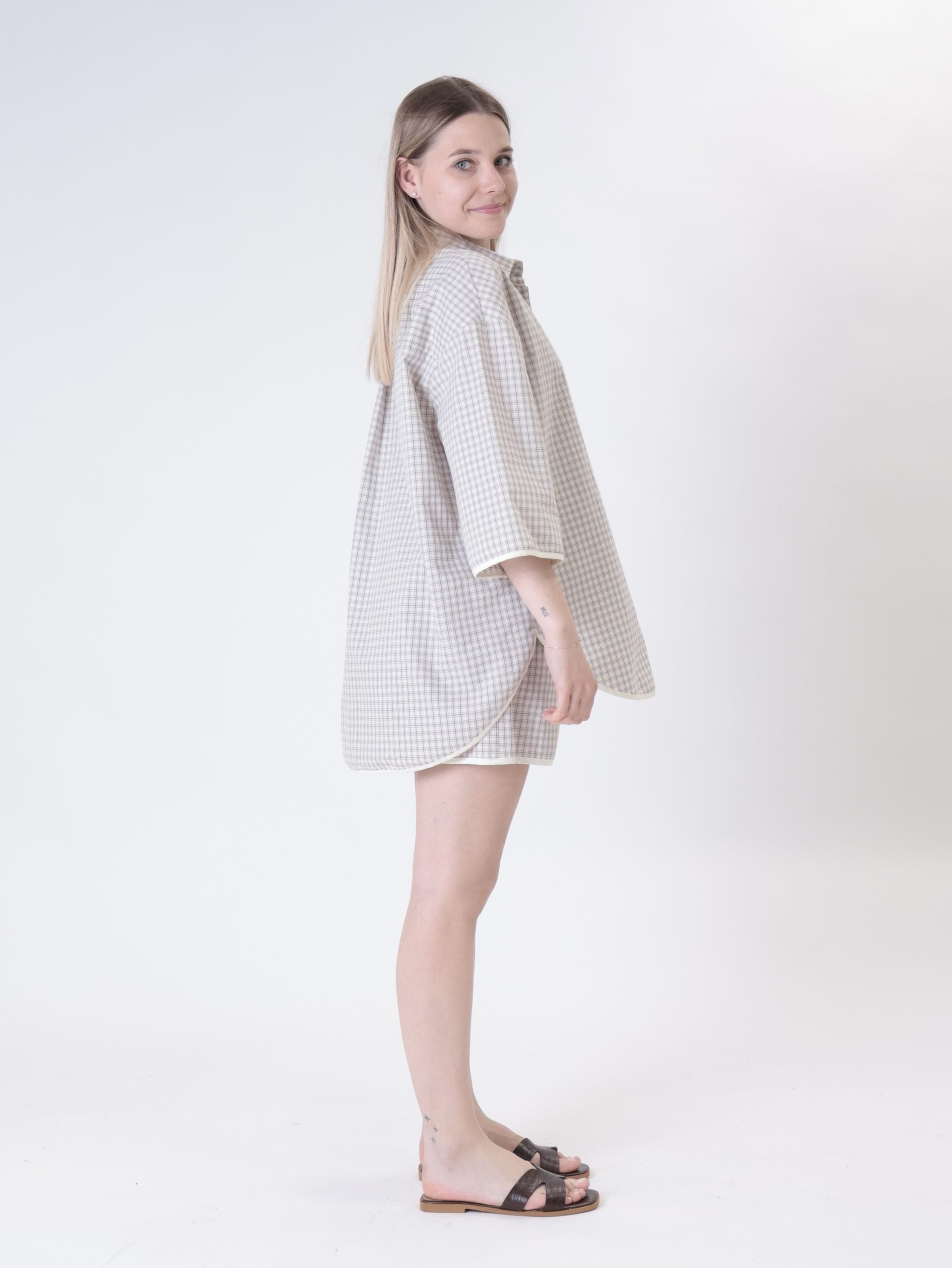 Vanilla square print shorts
