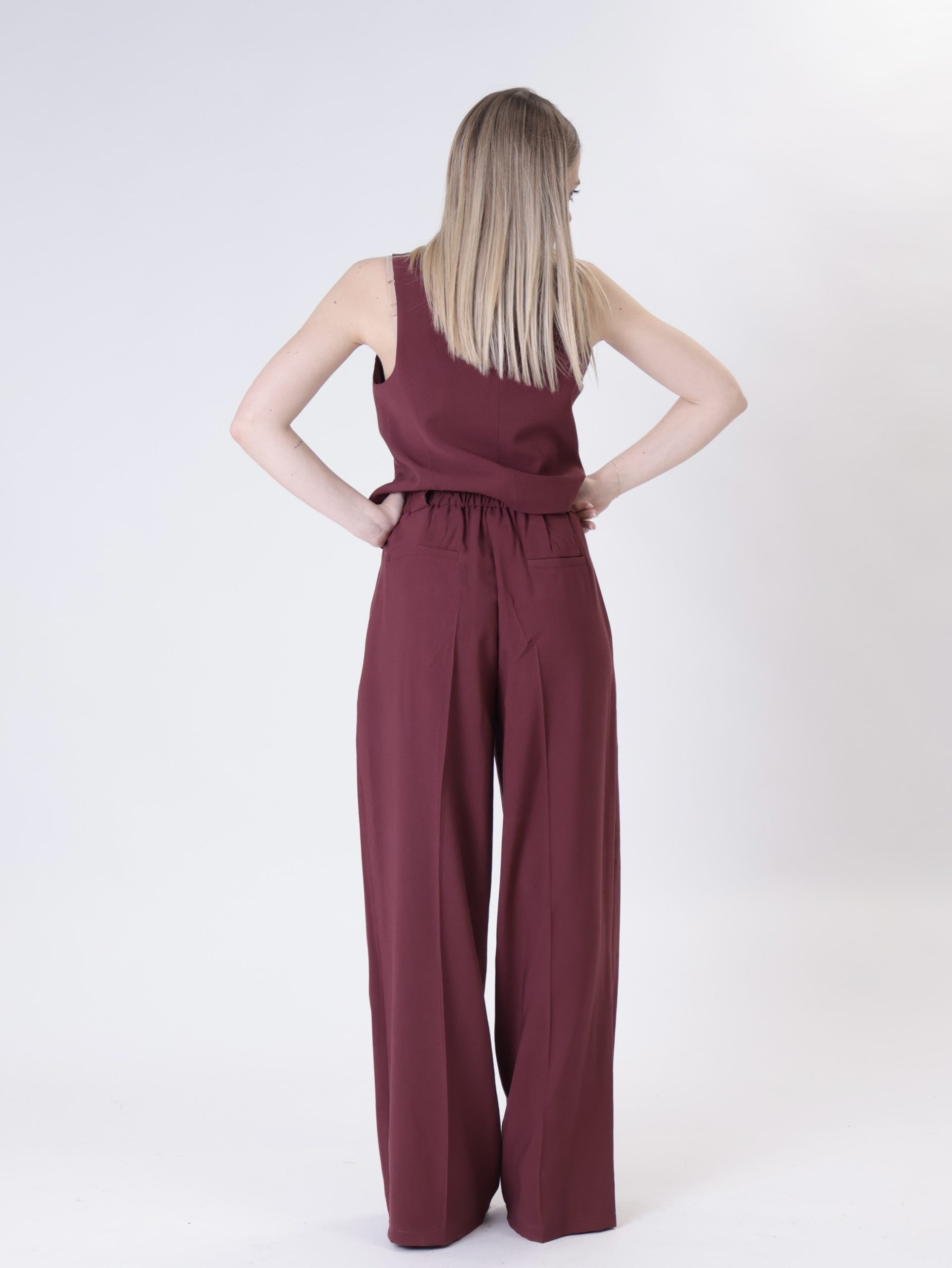 Complete vest + pant india