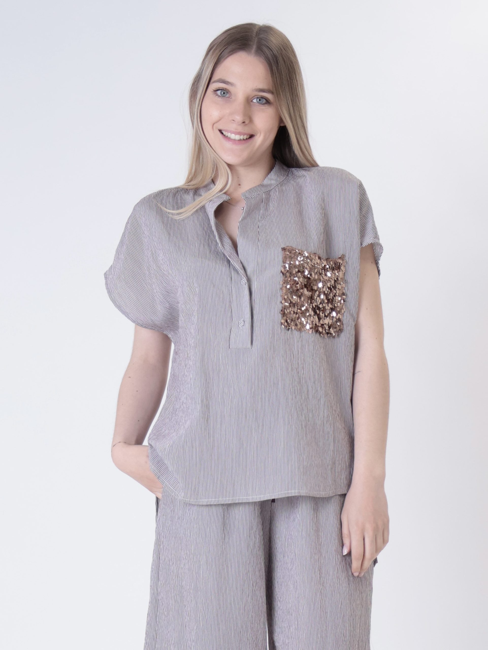 Pinstripe shirt dark brown/white
