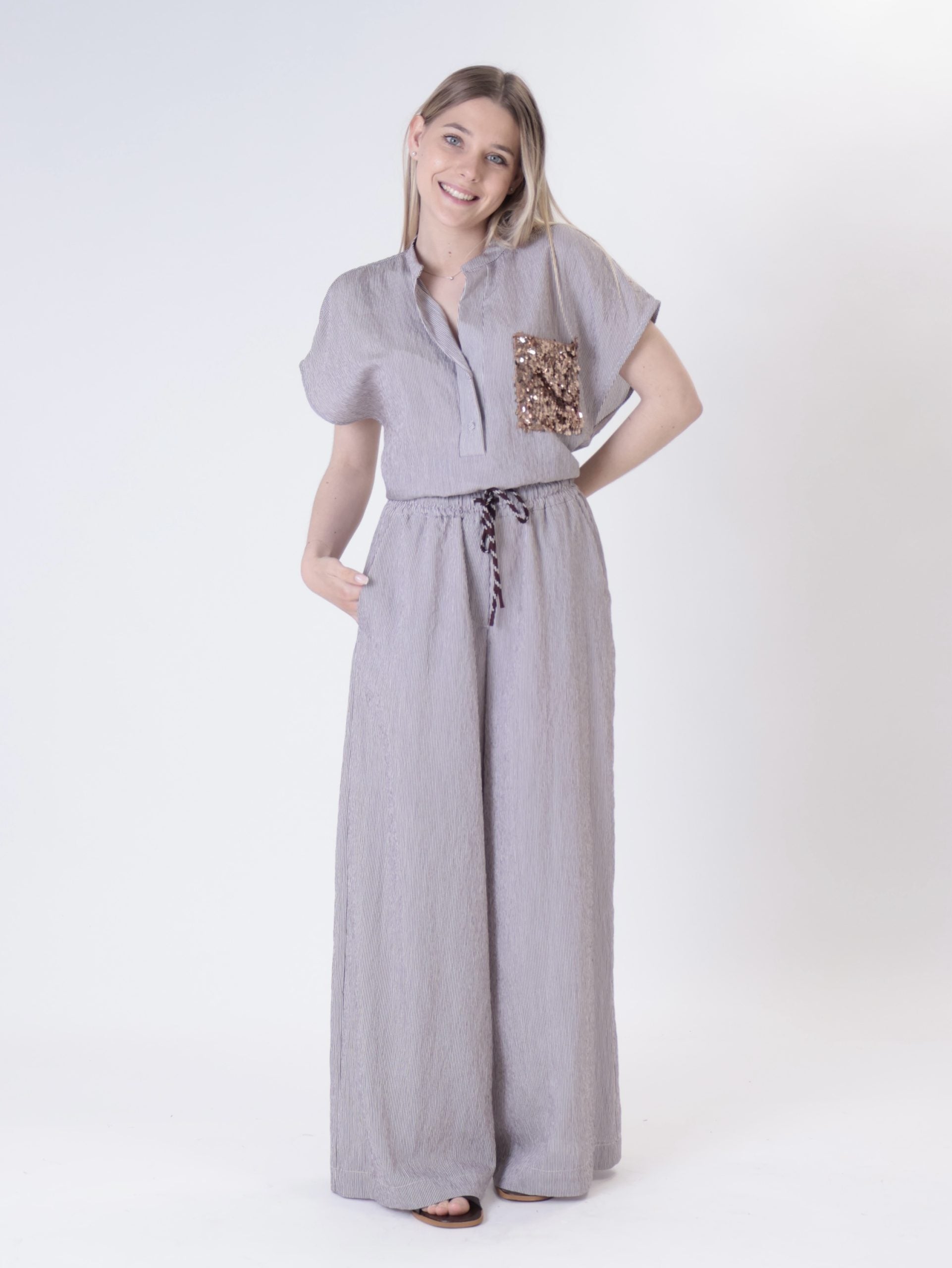 Pinstripe shirt dark brown/white