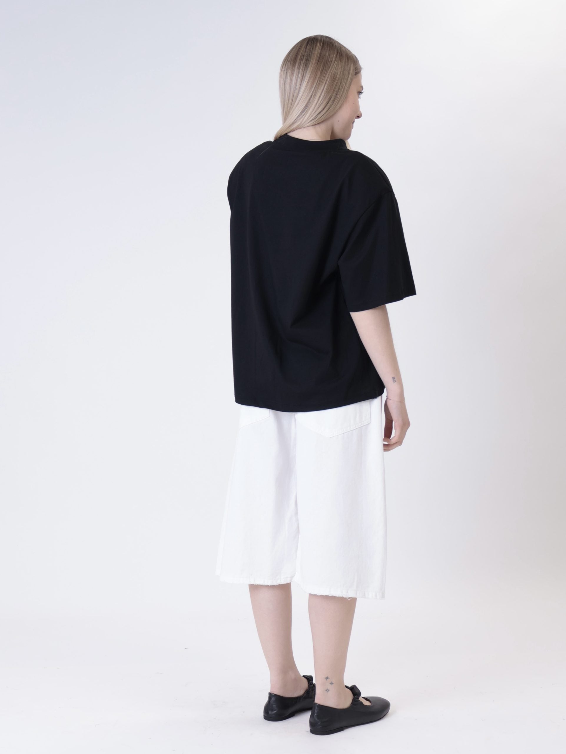 T-shirt spalla imbottita nero