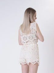 Beige macrame shorts