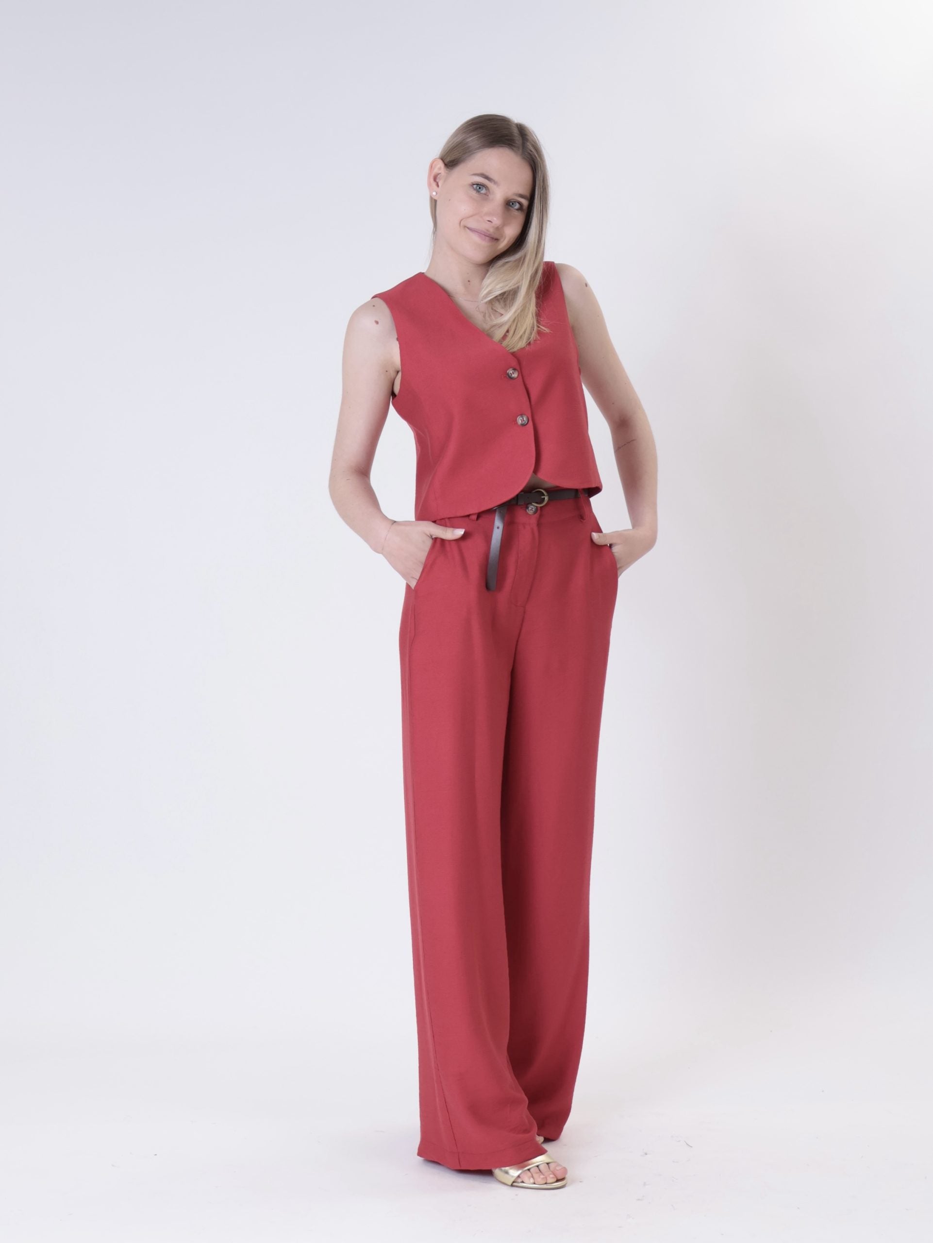 Cherry lia vest