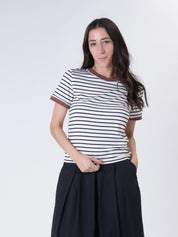 T-shirt riga fina bordo contrasto (colori all'interno)