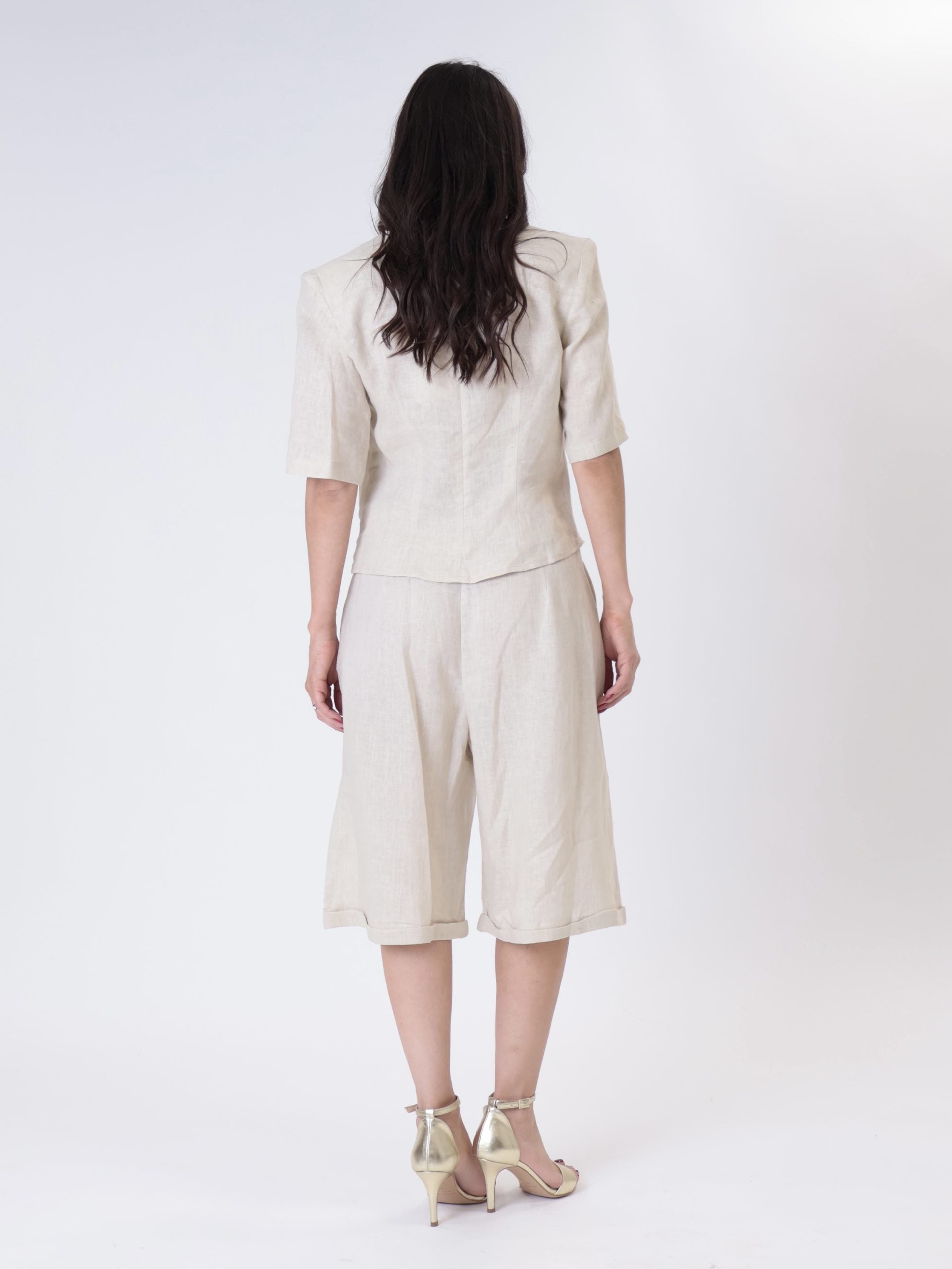 Cairo beige Bermuda shorts