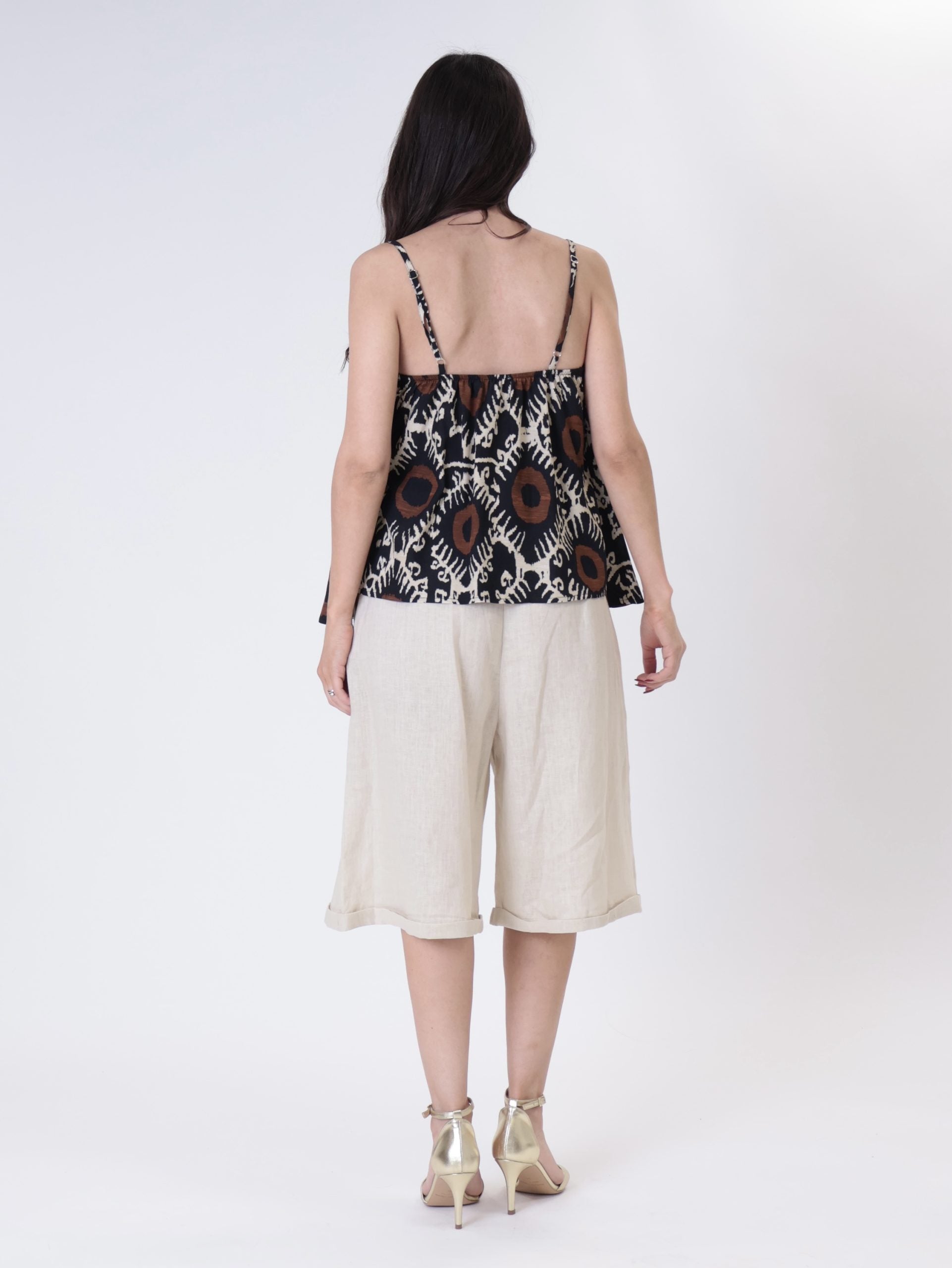 Cairo beige Bermuda shorts