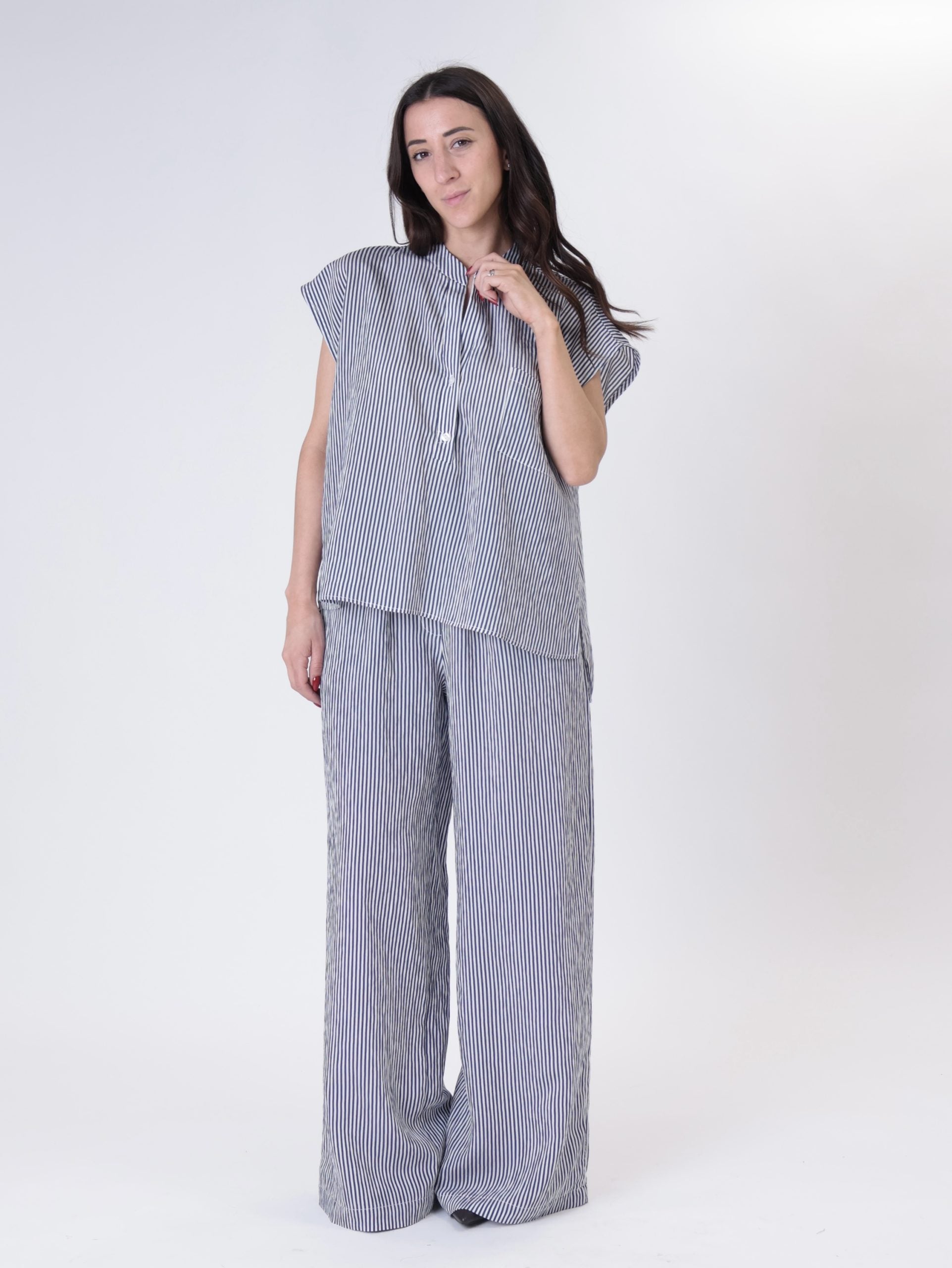White/blue striped button trousers