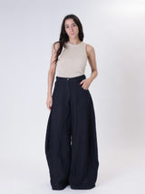 Barrel trousers in 100% blue linen
