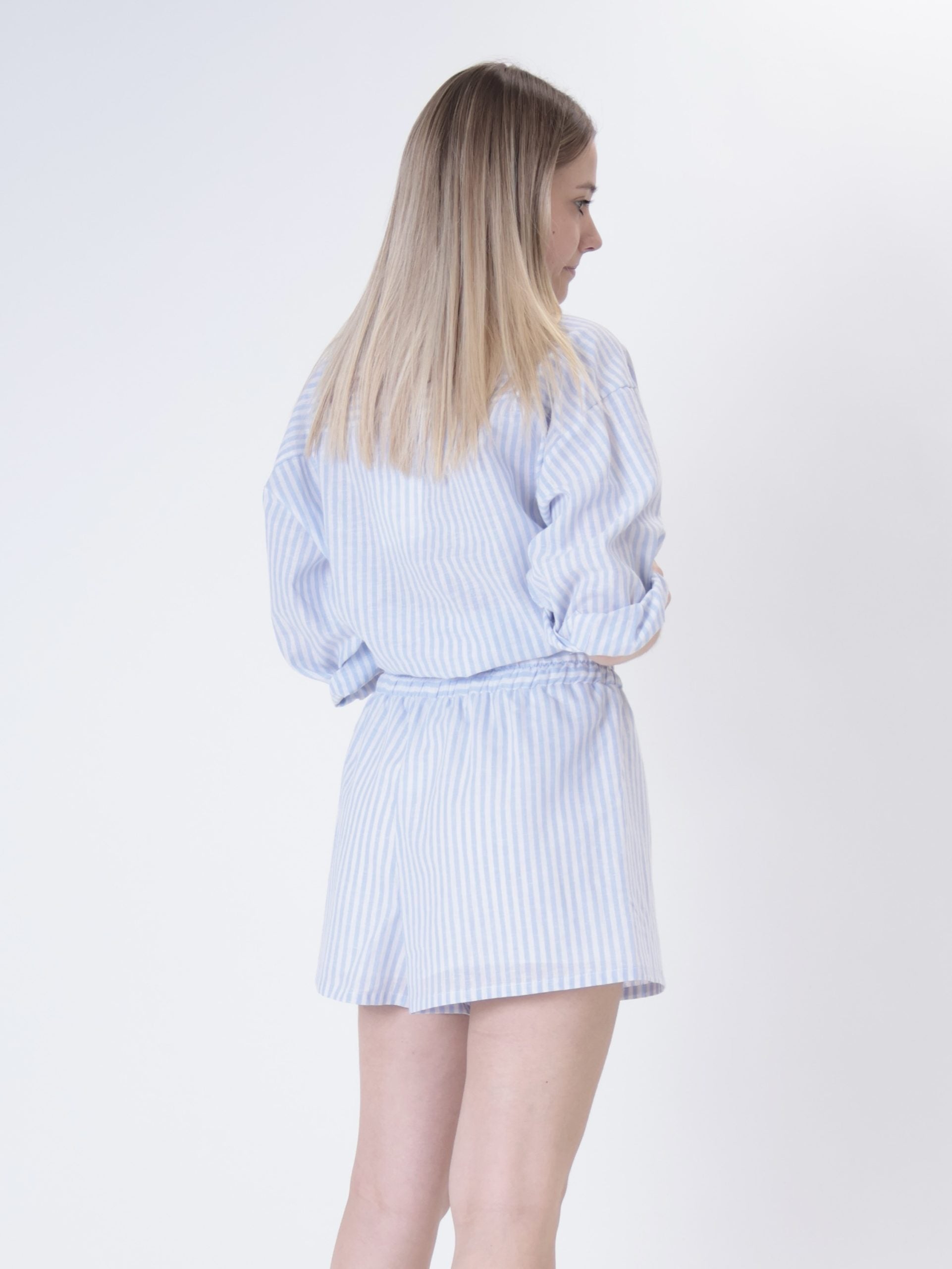 Shorts "summer time" righe celeste