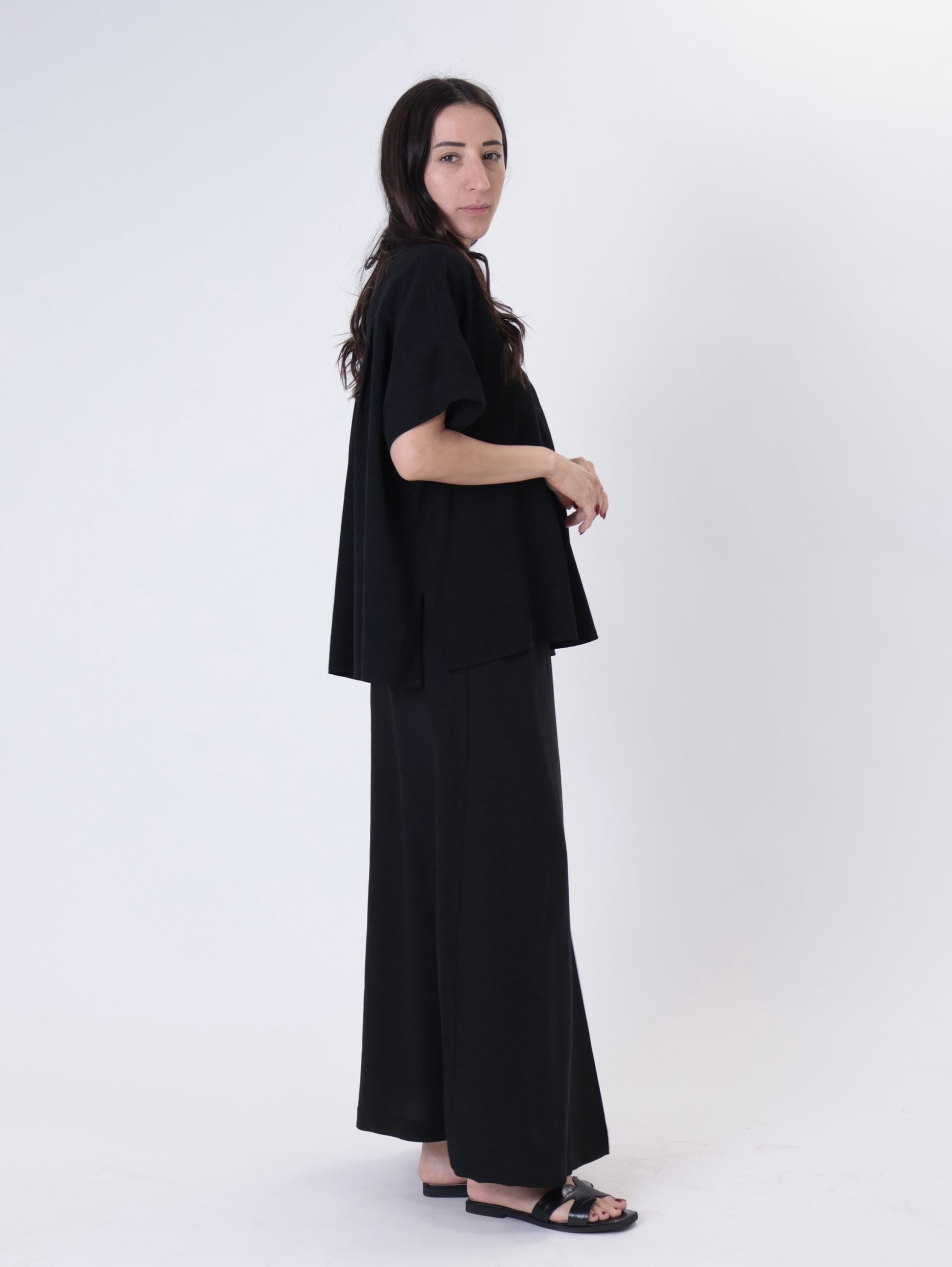 Flowy black suit