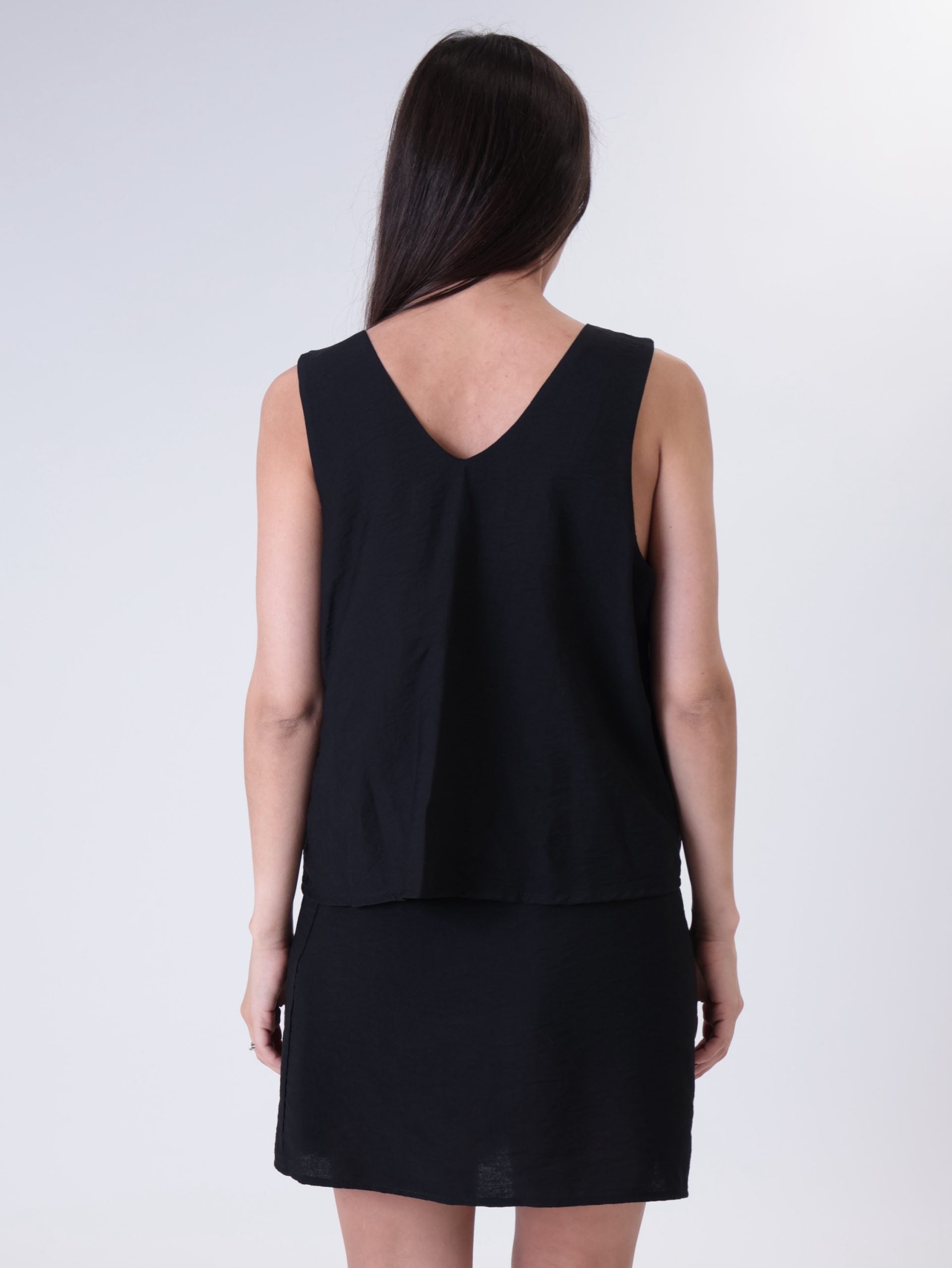 Black V-neck top bestseller
