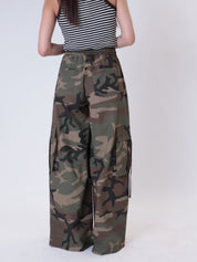 Pantalone cargo mimetico