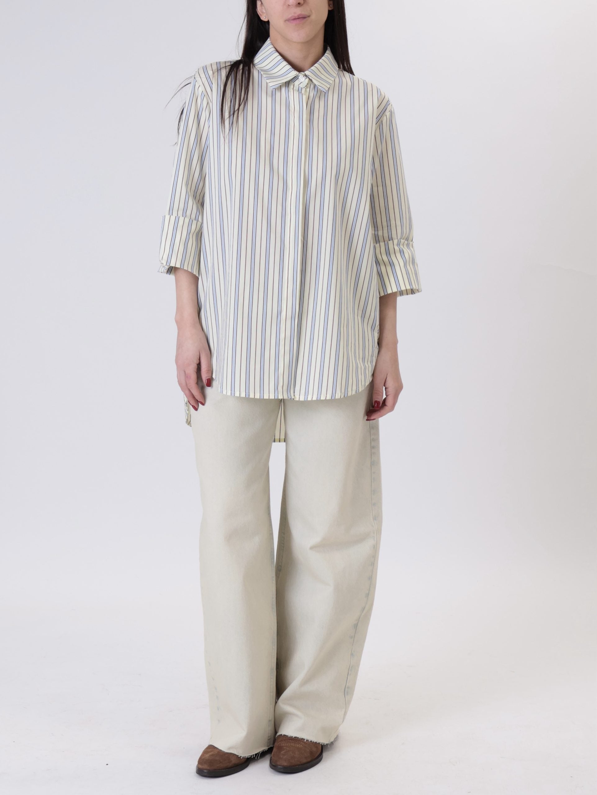 Camicia over giallo
