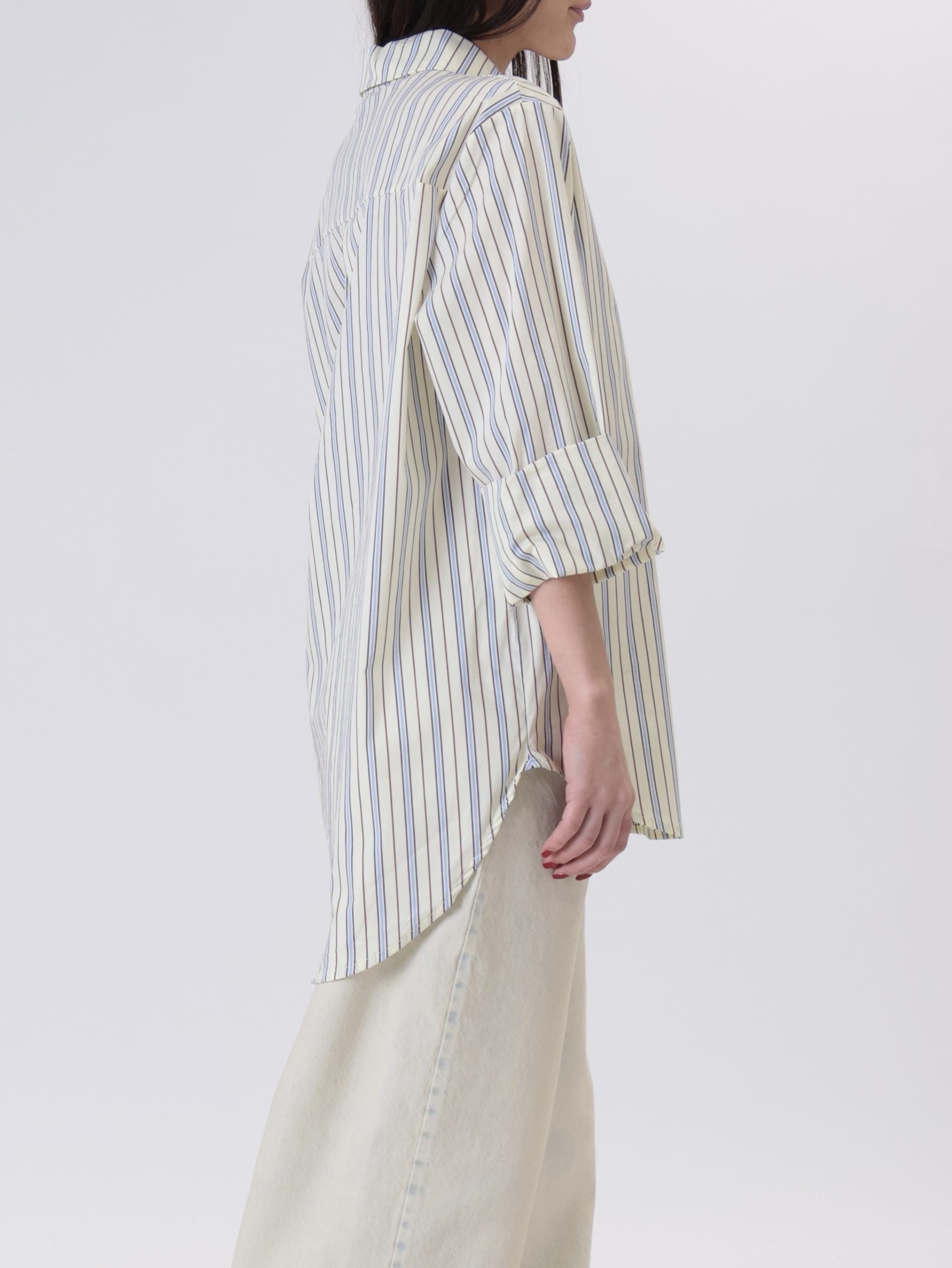Camicia over giallo