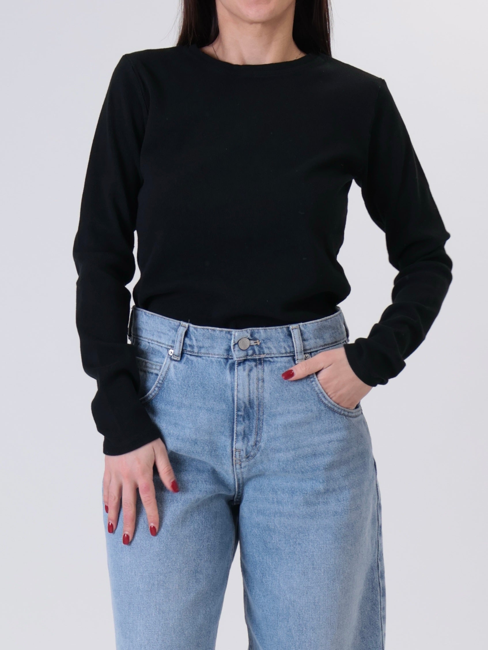 Maglia girocollo costina m/lunga nero