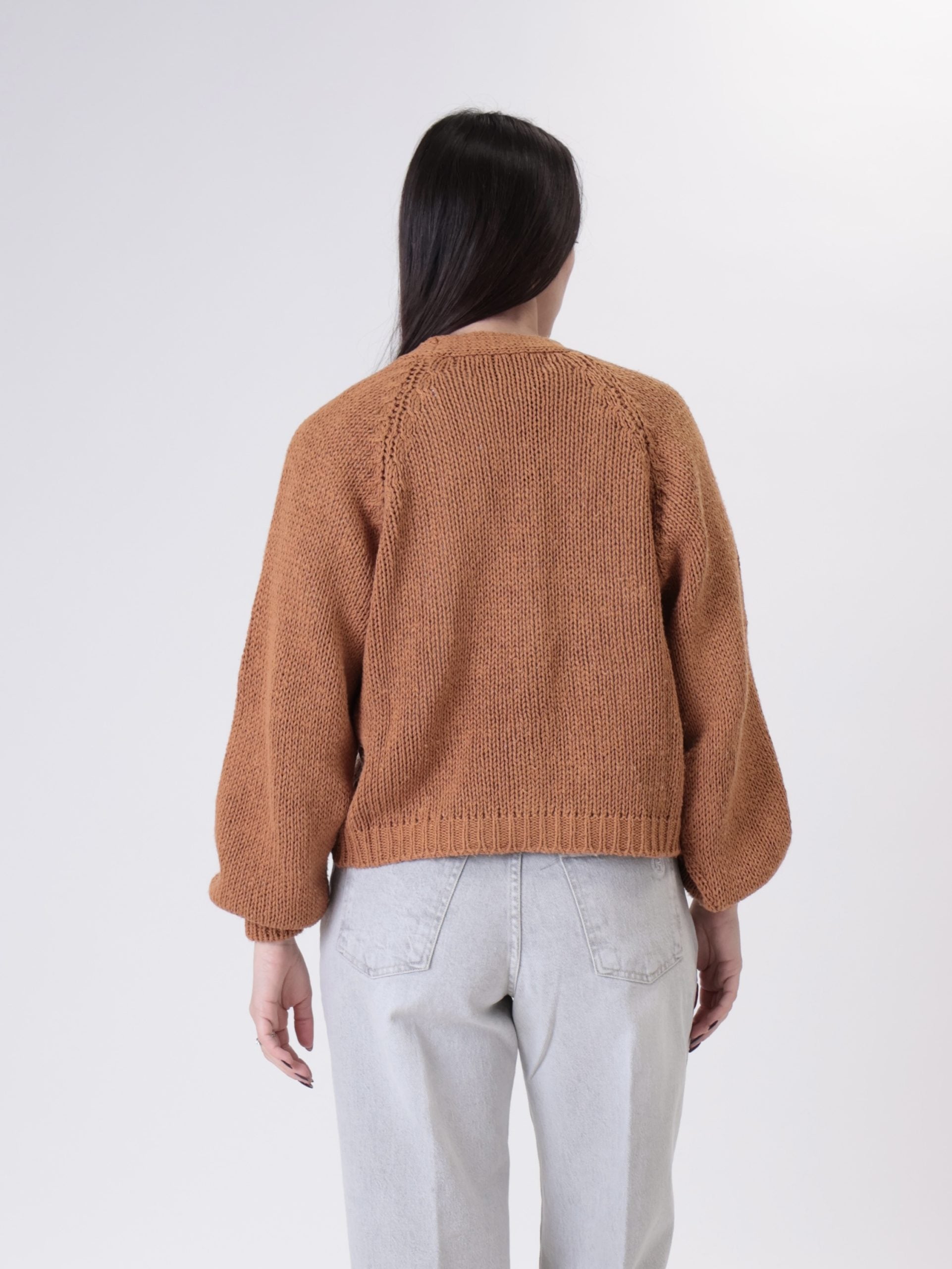 Cardigan bottoni gioiello tabacco