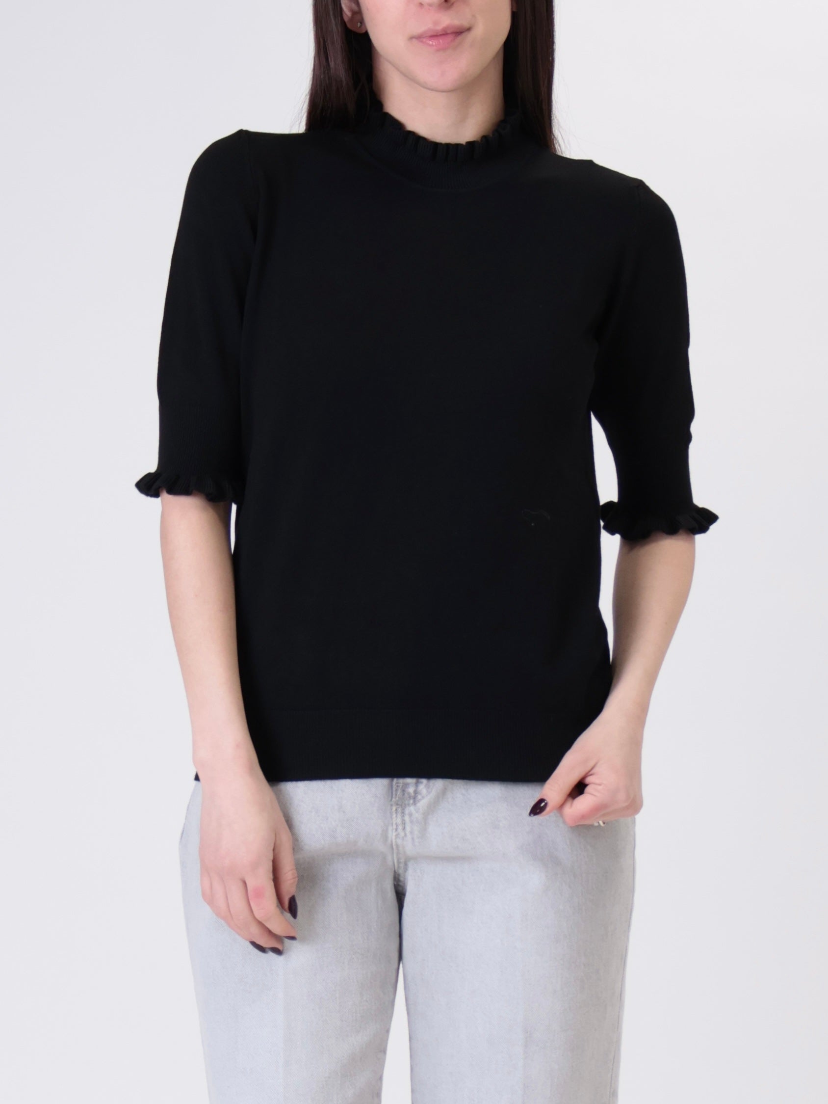 Black short-sleeved top with ruffles