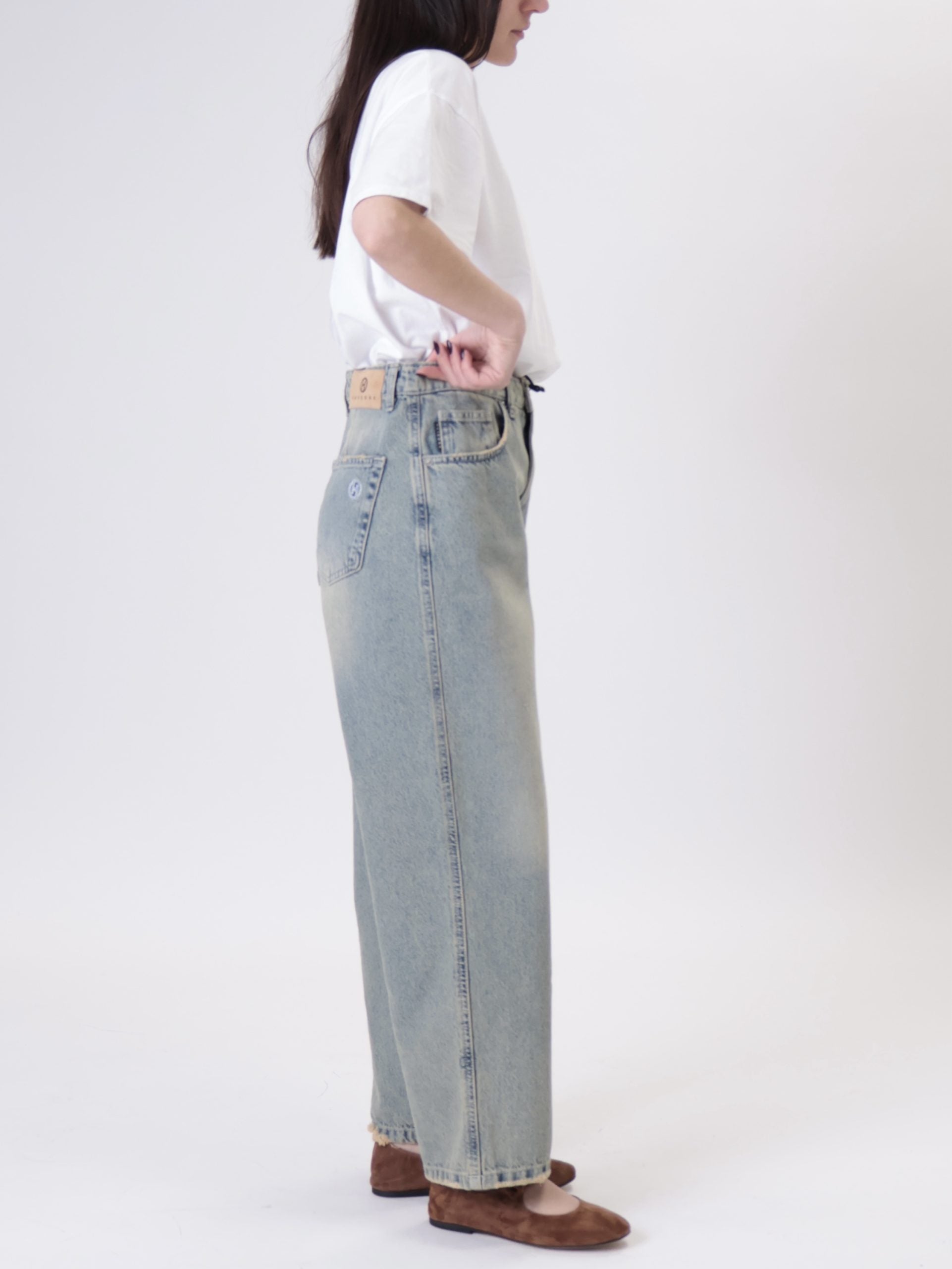 Osaka sandblasted jeans