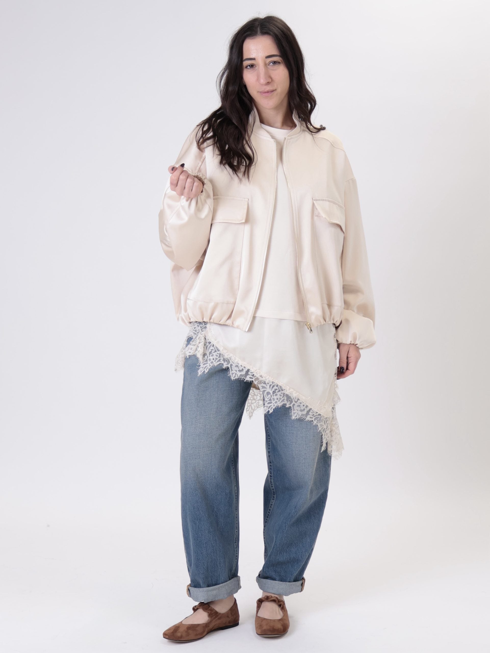 T-shirt con lingerie burro