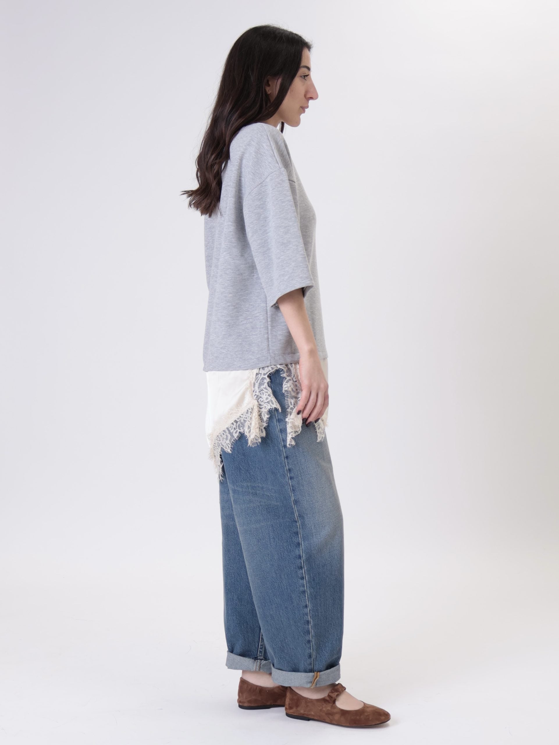 T-shirt con lingerie grigio