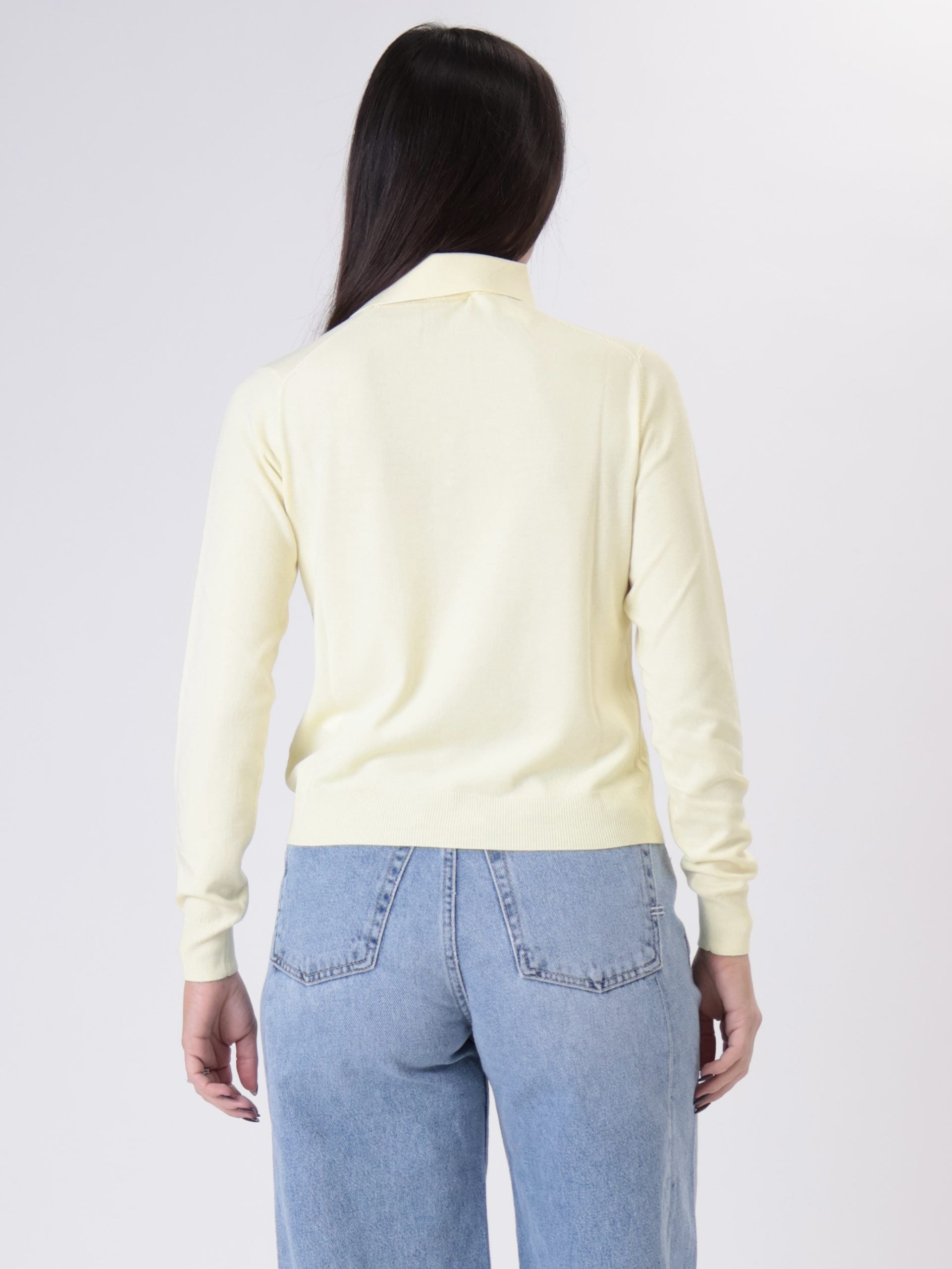 Yellow knitted polo shirt with buttons