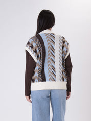 Jacquard V-neck vest dark brown/light blue