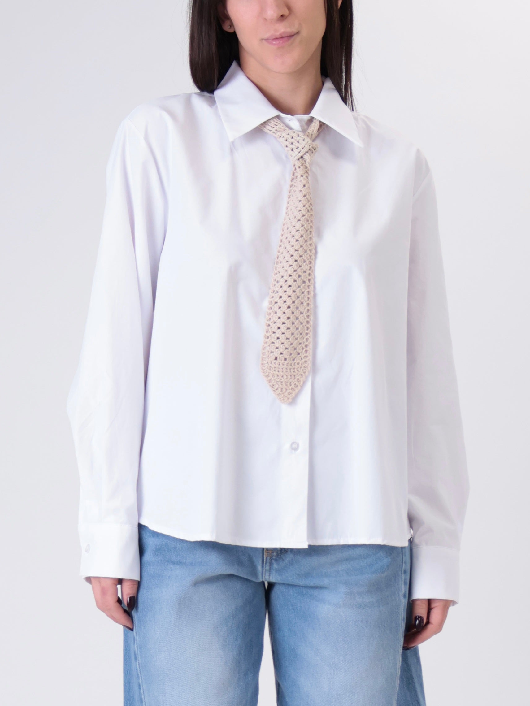 Shirt with white crochet tie